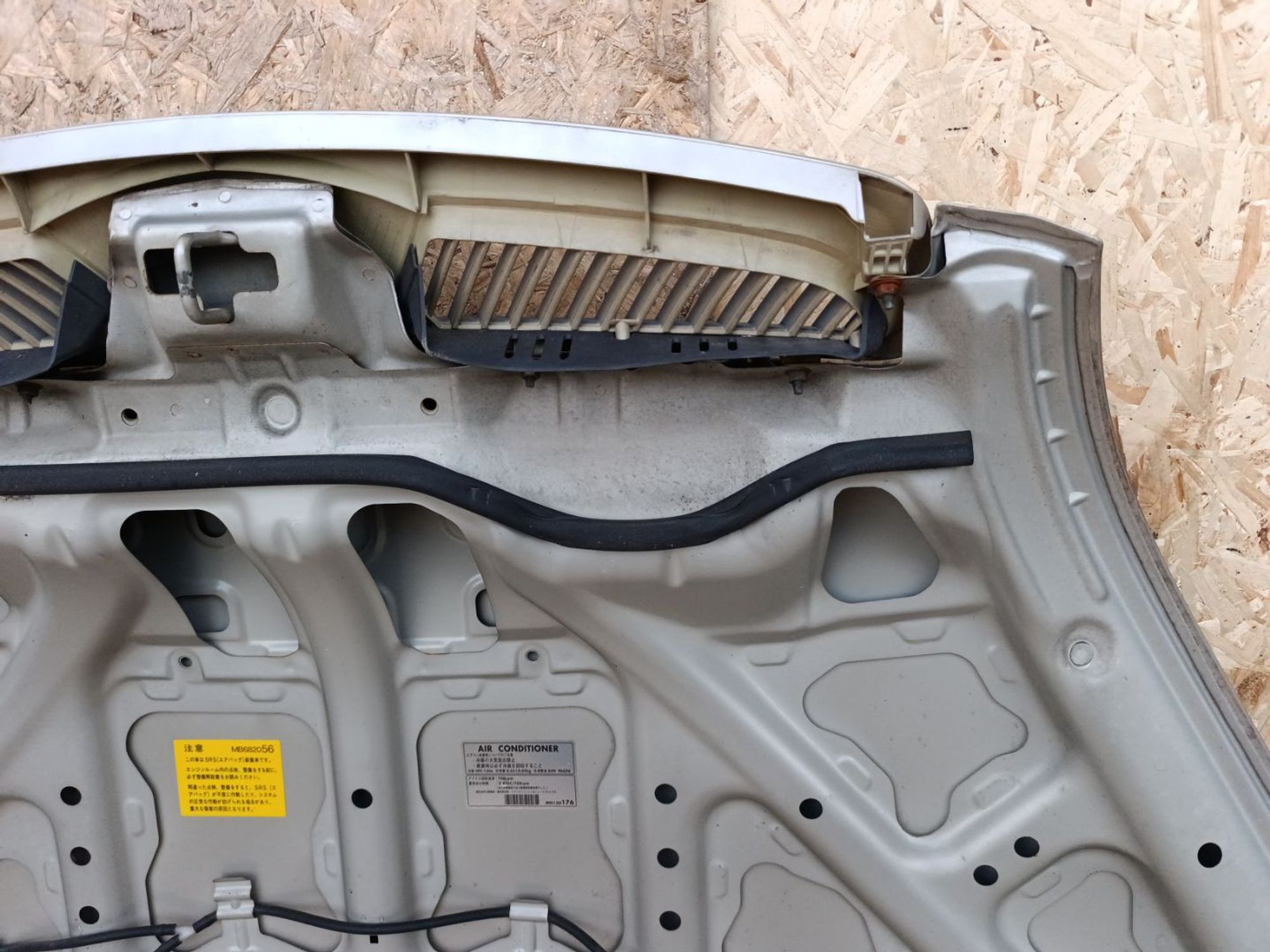 https://ycs.partsauto.market/partsauto-images/thmbs/userImages/d9b05010c61782443e0b3e264cf05921/part/05a430d1-b513-4f4d-9a01-cea0d9c164ee_1781802041527.jpg