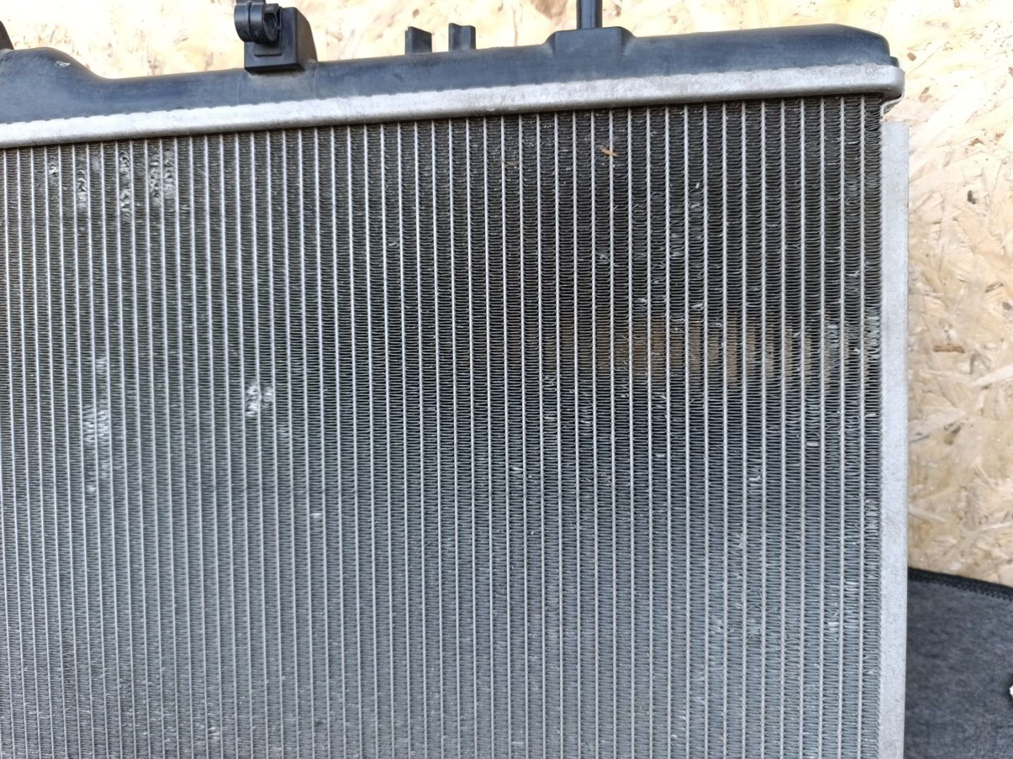 https://ycs.partsauto.market/partsauto-images/thmbs/userImages/d9b05010c61782443e0b3e264cf05921/part/0608be15-8ee7-4cda-aa24-c8230e948257_1781625427415.jpg