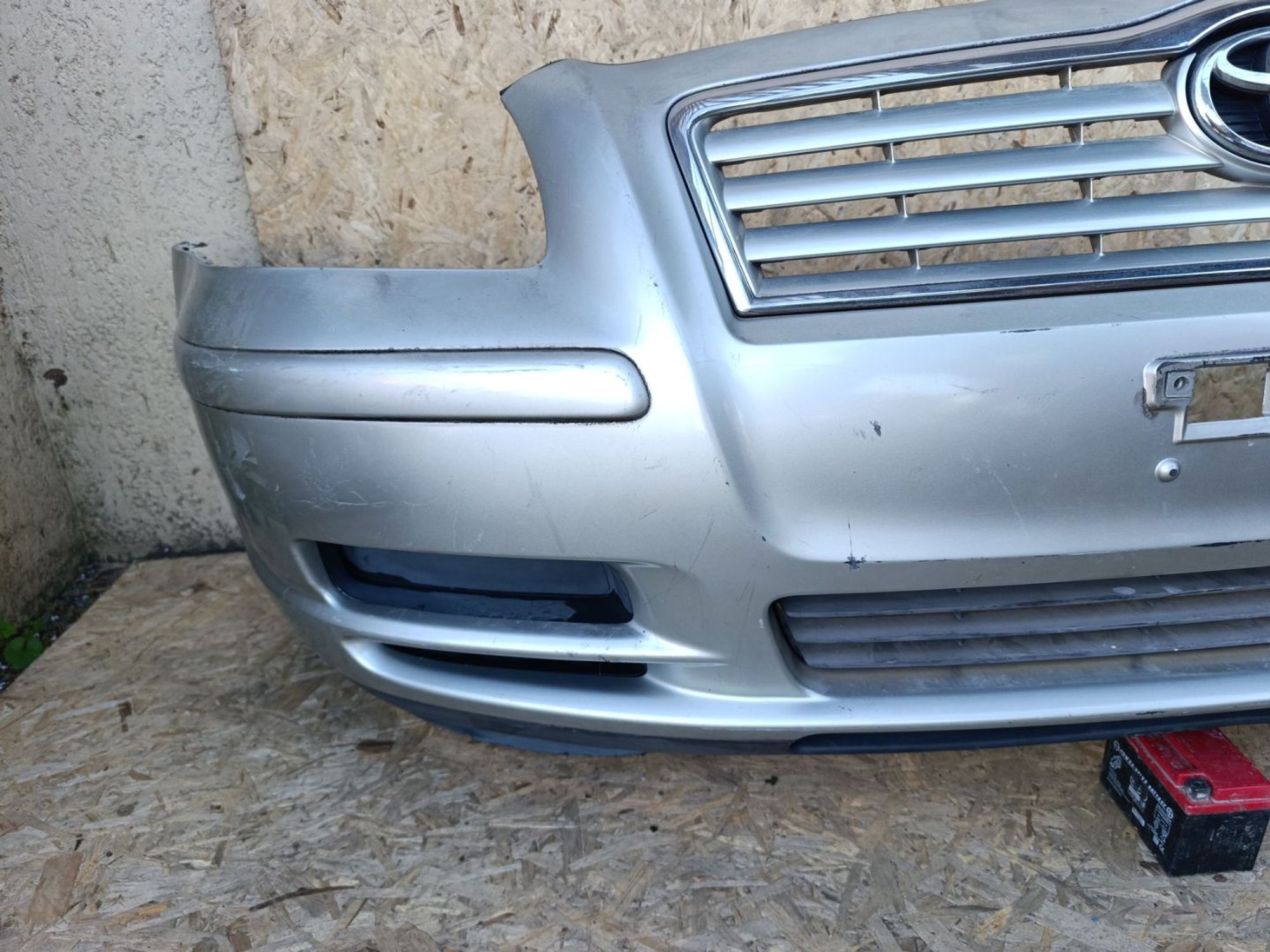 Бампер передний Toyota Avensis, AZT250, 16000 рублей, Ленина
