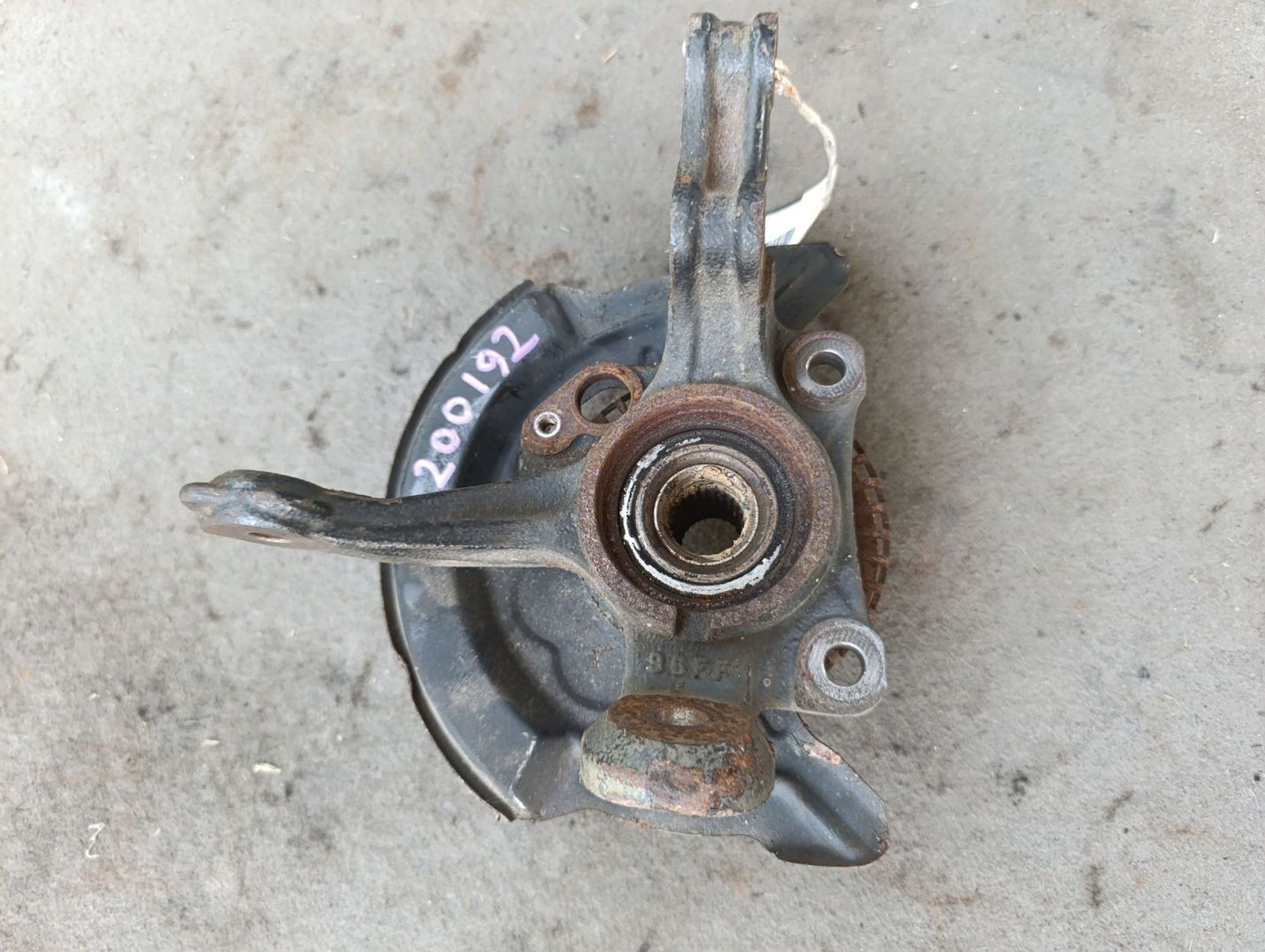 Ступица Toyota Passo kgc10 передняя левая, 1800 рублей, Ленина