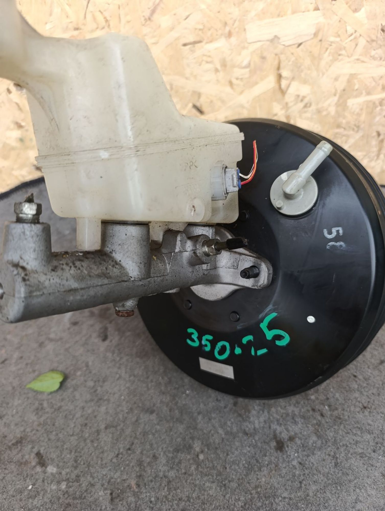 https://ycs.partsauto.market/partsauto-images/thmbs/userImages/d9b05010c61782443e0b3e264cf05921/part/06ece748-9a07-4e05-a8f2-5b1403b41b6a_1783700637762.jpg