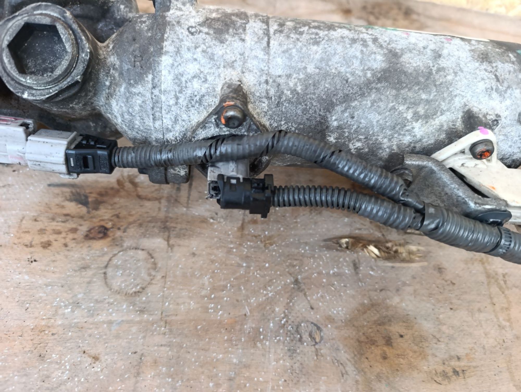 https://ycs.partsauto.market/partsauto-images/thmbs/userImages/d9b05010c61782443e0b3e264cf05921/part/07562d54-99eb-4cd0-84ab-43a38f35fd56_1784217605736.jpg