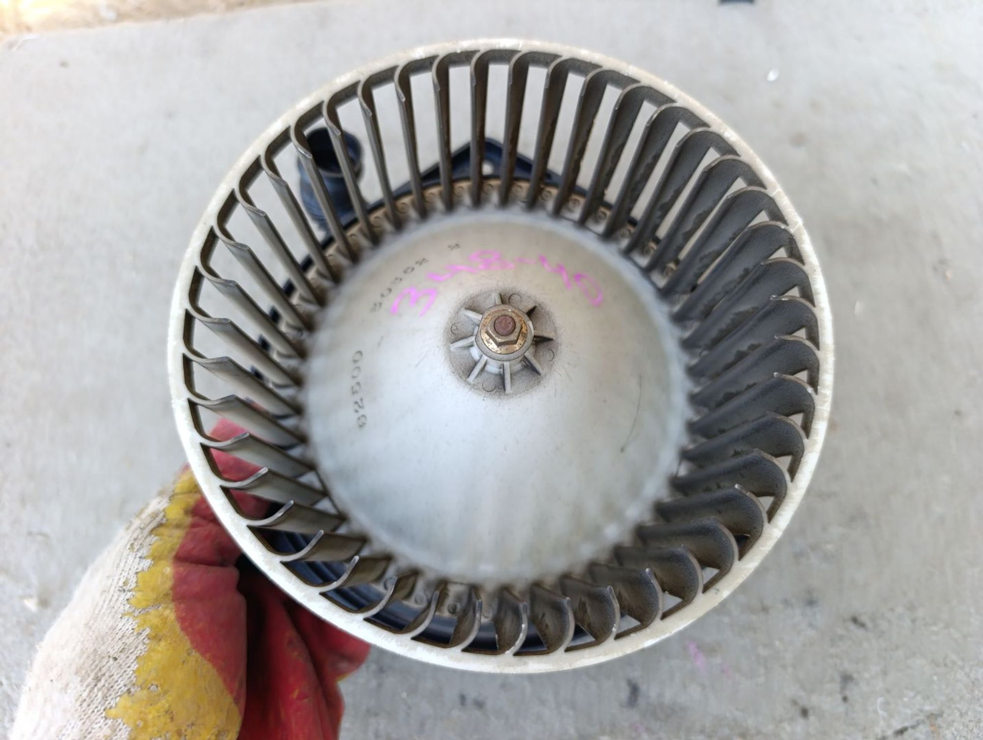 https://ycs.partsauto.market/partsauto-images/thmbs/userImages/d9b05010c61782443e0b3e264cf05921/part/07f34809-0f39-4e14-a218-d4ade4d10fa8_1785587166382.jpg