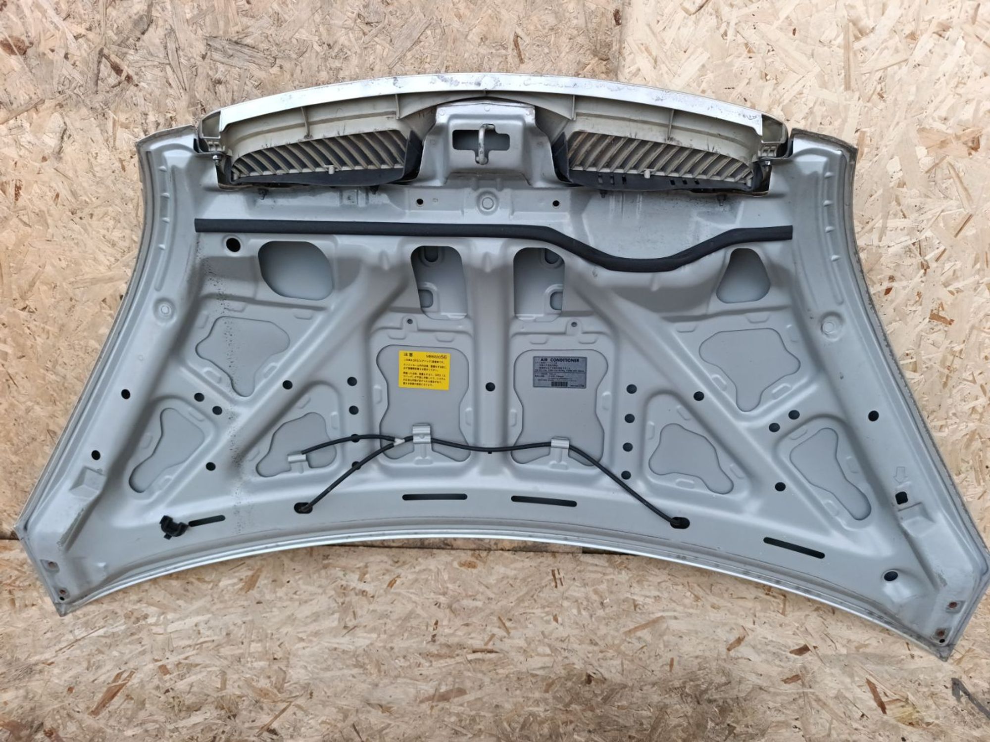 https://ycs.partsauto.market/partsauto-images/thmbs/userImages/d9b05010c61782443e0b3e264cf05921/part/0838fd39-1154-49cc-bad6-2dba827b7a7f_1781801450574.jpg