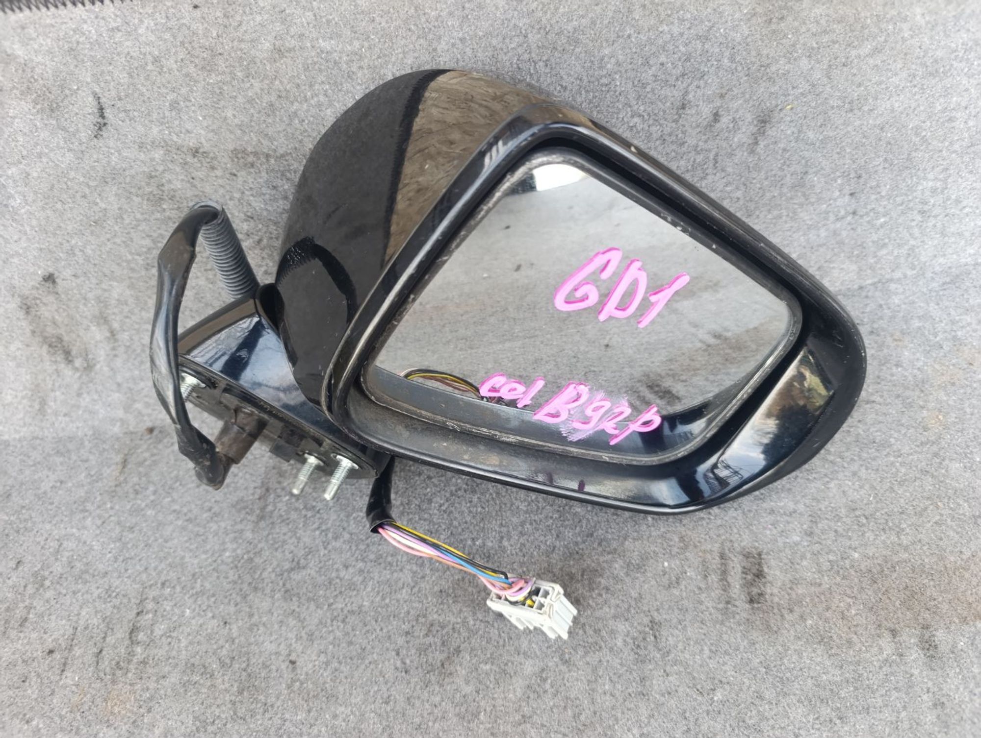 Зеркало боковое правое Honda Fit Gd1, 1800 рублей, Ленина