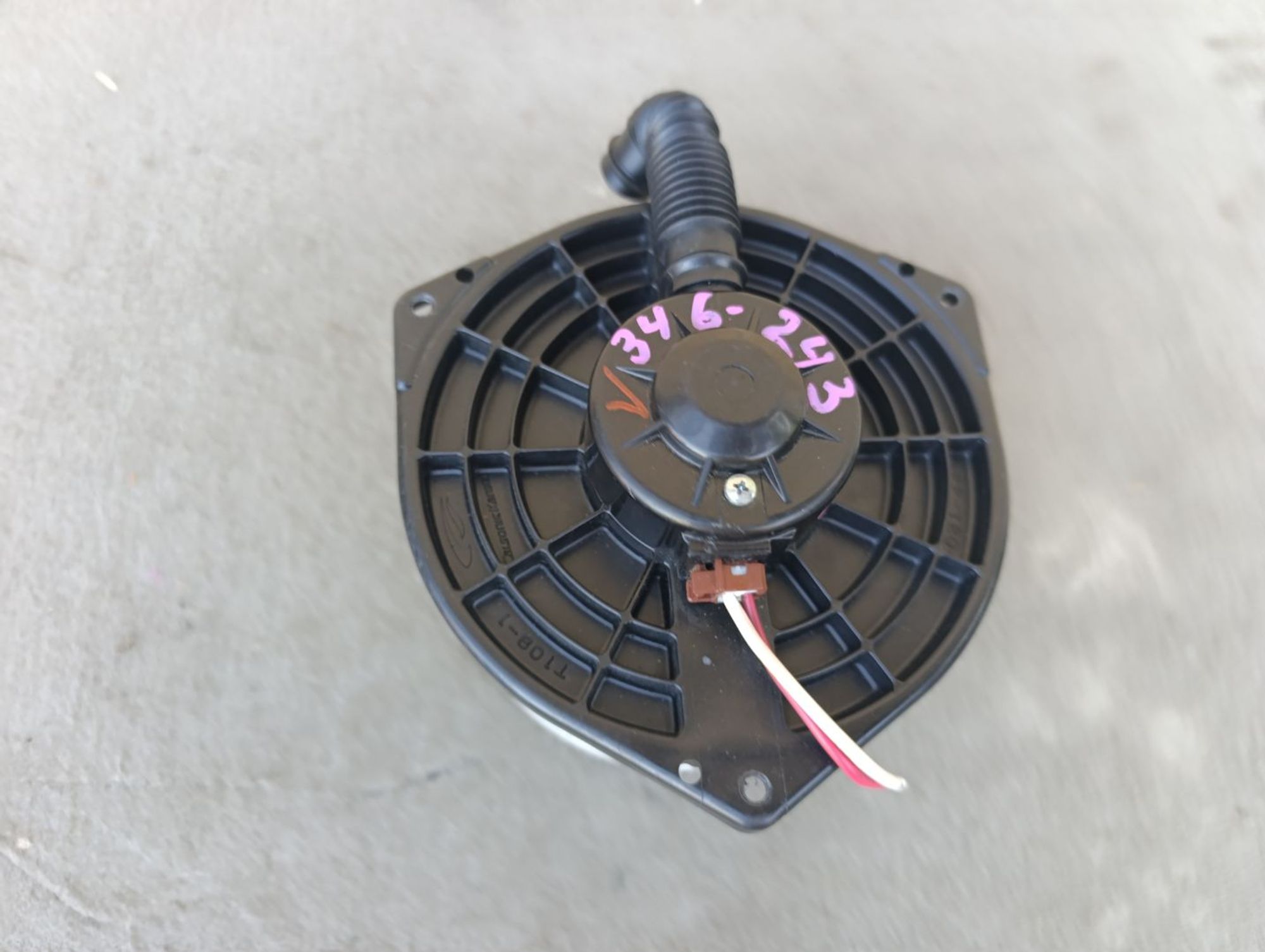 https://ycs.partsauto.market/partsauto-images/thmbs/userImages/d9b05010c61782443e0b3e264cf05921/part/0a5bfbc6-4f34-4547-9b04-5beda57a6715_1785422364265.jpg