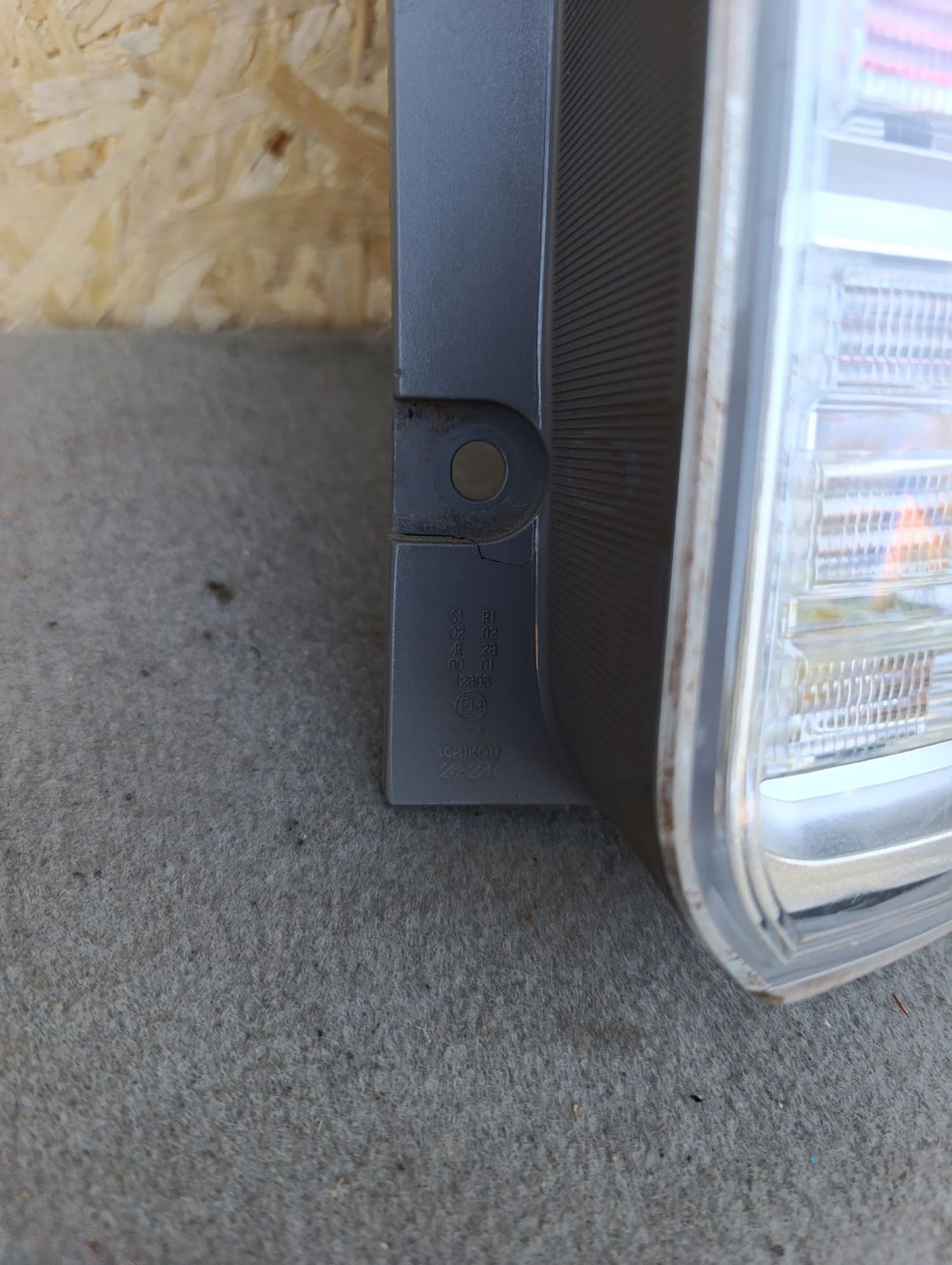 https://ycs.partsauto.market/partsauto-images/thmbs/userImages/d9b05010c61782443e0b3e264cf05921/part/0c0306e6-78d9-4dd9-a312-024b5162501a_1784556755849.jpg