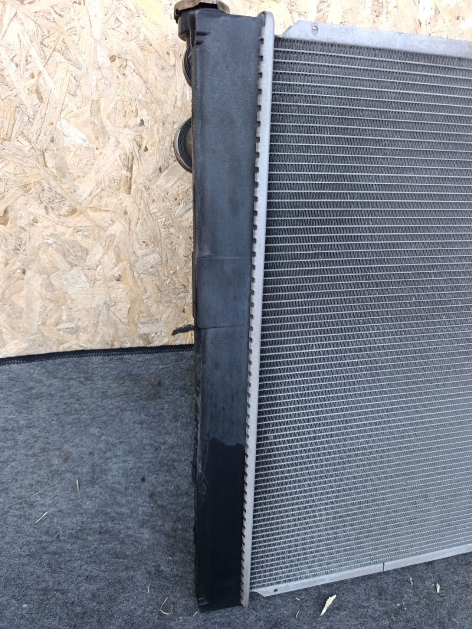 https://ycs.partsauto.market/partsauto-images/thmbs/userImages/d9b05010c61782443e0b3e264cf05921/part/0c3580ae-92c0-46d5-8c30-aa16ebf83aa7_1781623530279.jpg