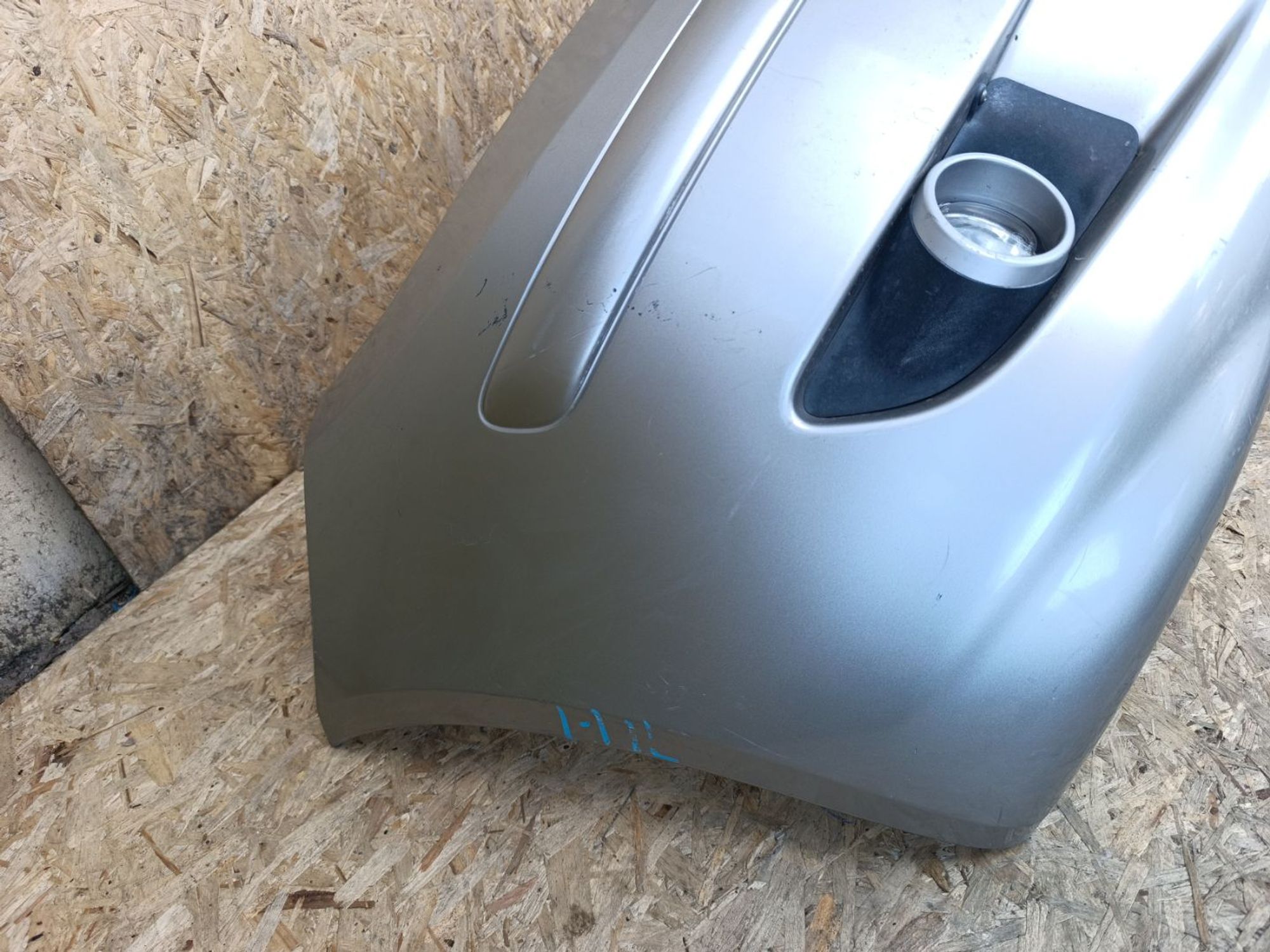 https://ycs.partsauto.market/partsauto-images/thmbs/userImages/d9b05010c61782443e0b3e264cf05921/part/0c5e957c-ce7e-41e6-8759-22ab44a2a41b_1782223159441.jpg