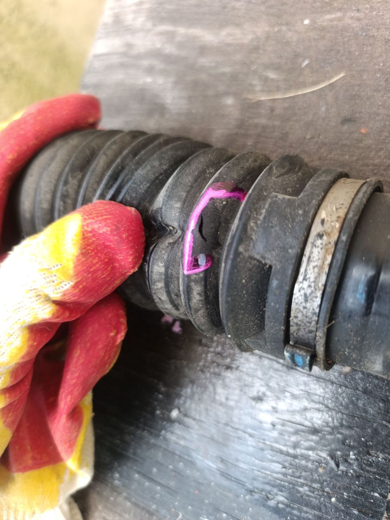 https://ycs.partsauto.market/partsauto-images/thmbs/userImages/d9b05010c61782443e0b3e264cf05921/part/0cf24aad-f1d8-4b71-8c44-6d2fdf5a0b62_1776849753251.jpg