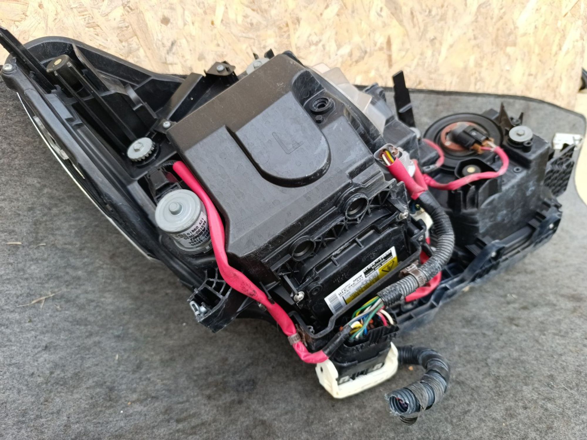 https://ycs.partsauto.market/partsauto-images/thmbs/userImages/d9b05010c61782443e0b3e264cf05921/part/0d4aabe5-fc01-4856-bde7-b123e7ad4c12_1781362211818.jpg
