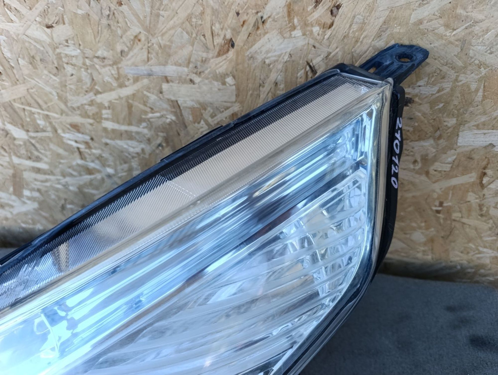 https://ycs.partsauto.market/partsauto-images/thmbs/userImages/d9b05010c61782443e0b3e264cf05921/part/0d794053-926c-4202-809d-4a5f47576a38_1785333942261.jpg