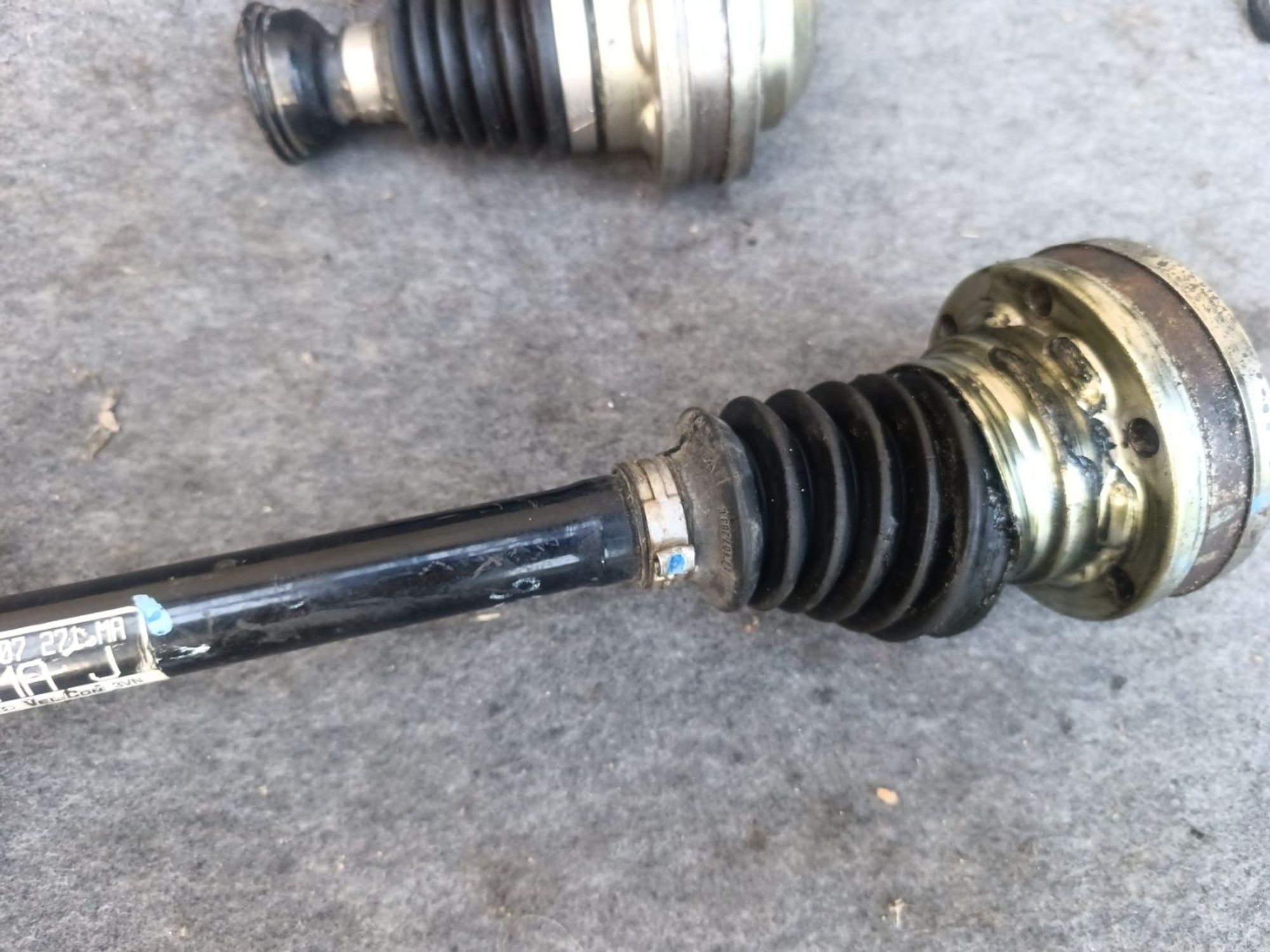 https://ycs.partsauto.market/partsauto-images/thmbs/userImages/d9b05010c61782443e0b3e264cf05921/part/0dee44e3-540c-4a4d-a064-4a9a1de85b6f_1779639424107.jpg