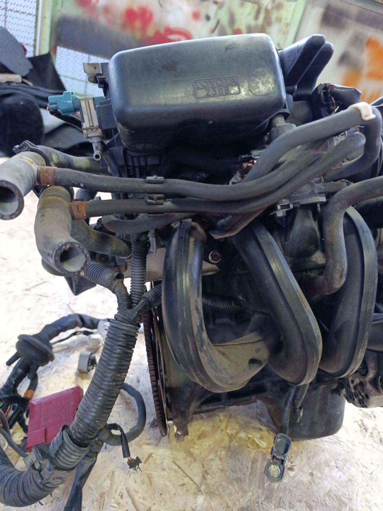 https://ycs.partsauto.market/partsauto-images/thmbs/userImages/d9b05010c61782443e0b3e264cf05921/part/10236642-d194-4d73-9ff7-1e63d0a2360a_1781545450017.jpg