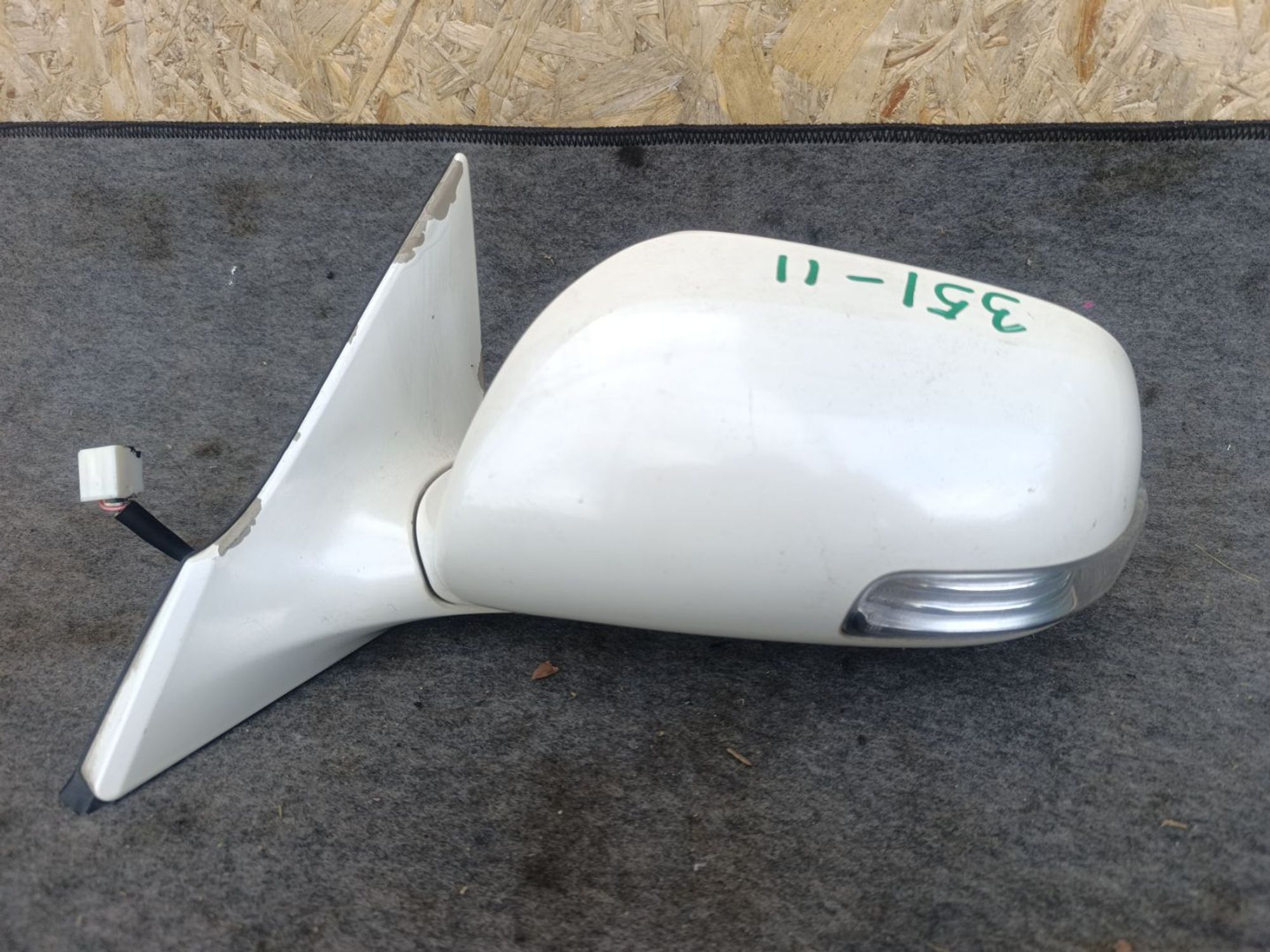 https://ycs.partsauto.market/partsauto-images/thmbs/userImages/d9b05010c61782443e0b3e264cf05921/part/102eb0d7-47be-4077-8174-f0180b1d0b1b_1779109720158.jpg
