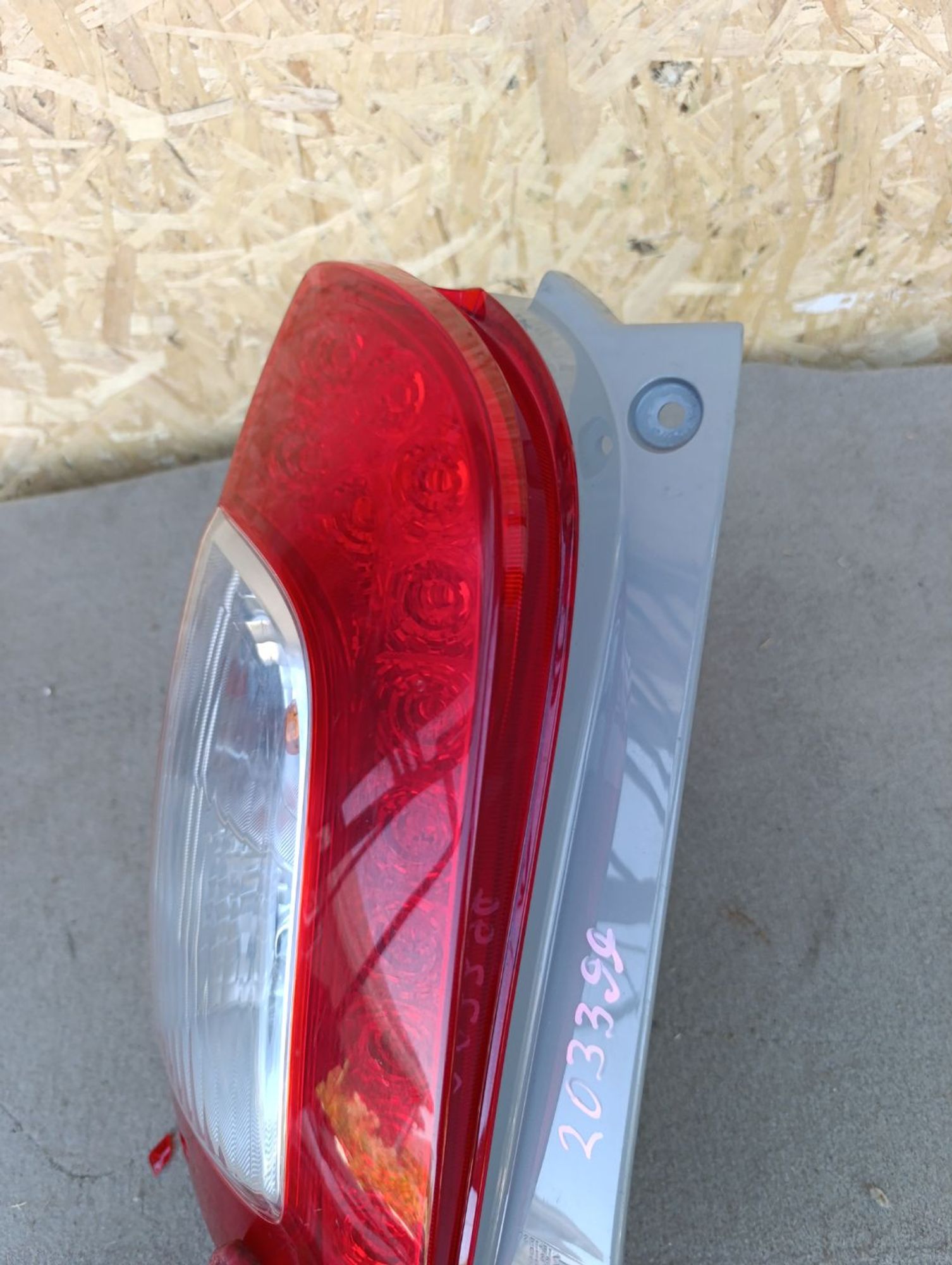 https://ycs.partsauto.market/partsauto-images/thmbs/userImages/d9b05010c61782443e0b3e264cf05921/part/118dc005-e9b8-4a76-b93f-d7f8e64bdb27_1784551588867.jpg
