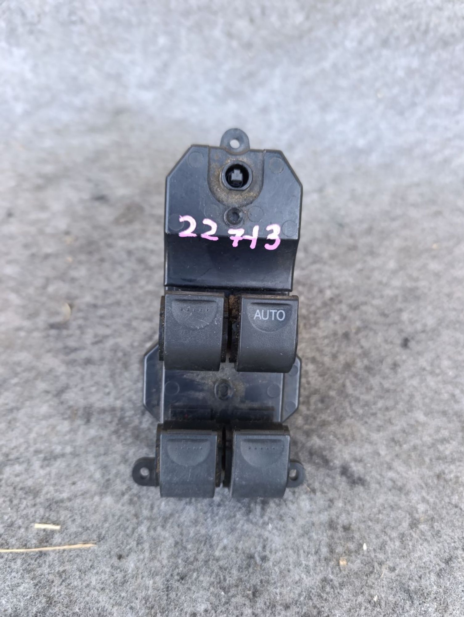 https://ycs.partsauto.market/partsauto-images/thmbs/userImages/d9b05010c61782443e0b3e264cf05921/part/132cd3f3-a312-4346-bbd1-cac5d4bc8ecc_1783432276341.jpg