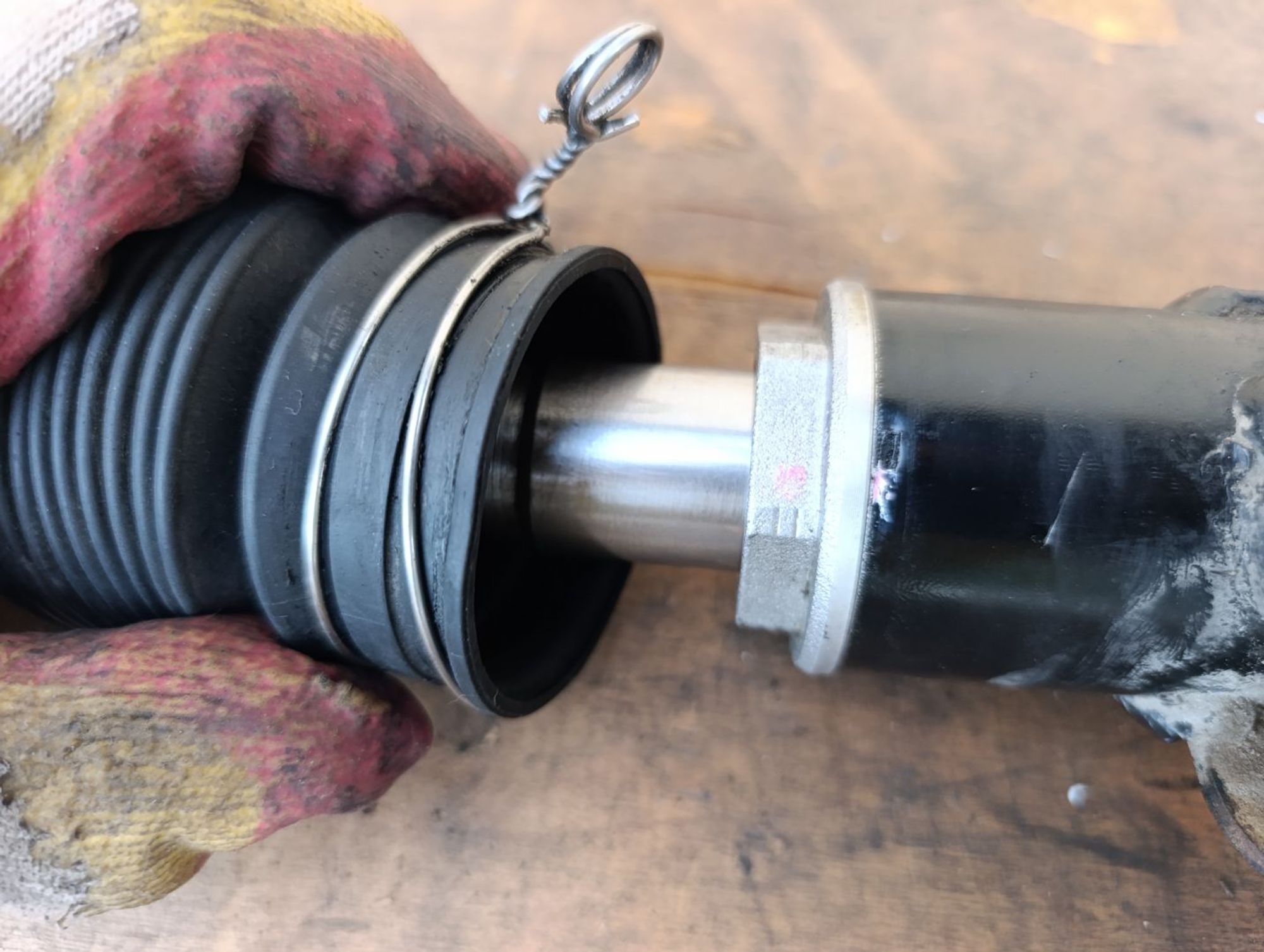 https://ycs.partsauto.market/partsauto-images/thmbs/userImages/d9b05010c61782443e0b3e264cf05921/part/13625f9f-fb9e-4cae-9008-940f70086bd9_1784390155890.jpg