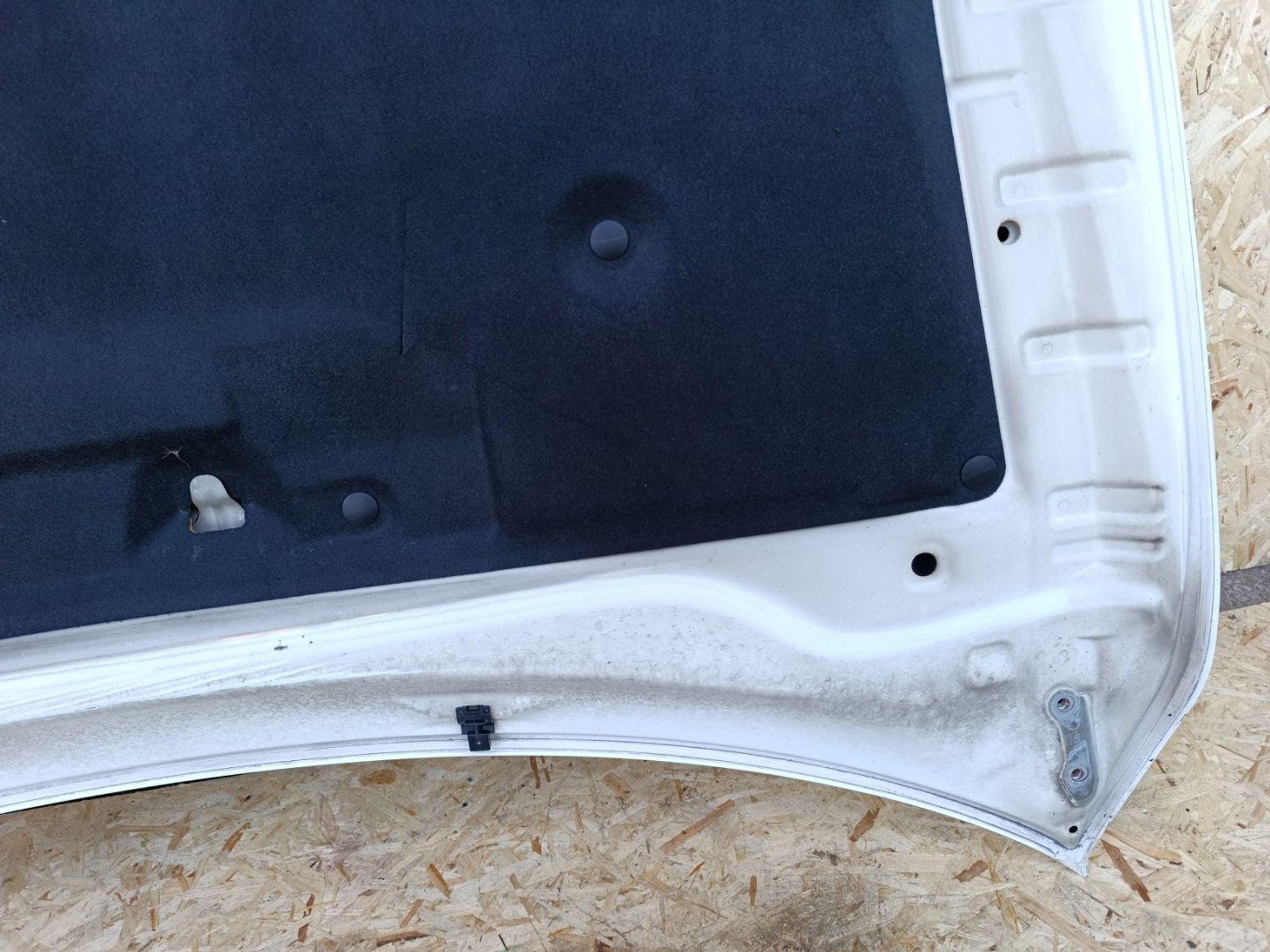 https://ycs.partsauto.market/partsauto-images/thmbs/userImages/d9b05010c61782443e0b3e264cf05921/part/13cdb478-5851-4db8-b52a-09f200f2a32f_1781704021156.jpg
