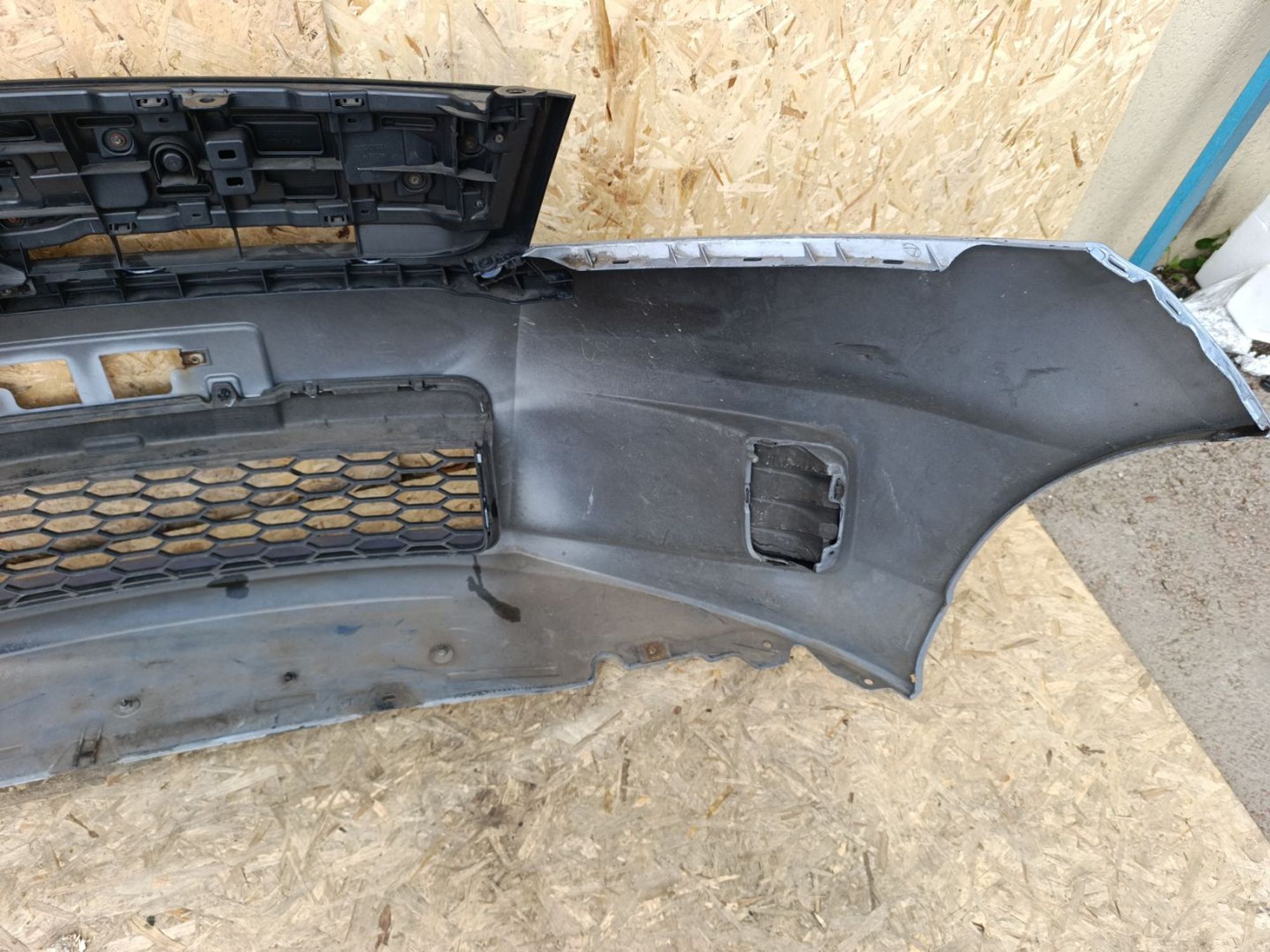 https://ycs.partsauto.market/partsauto-images/thmbs/userImages/d9b05010c61782443e0b3e264cf05921/part/1489dfd8-0d3f-40c5-86b7-e73c4e5588c0_1782044584352.jpg