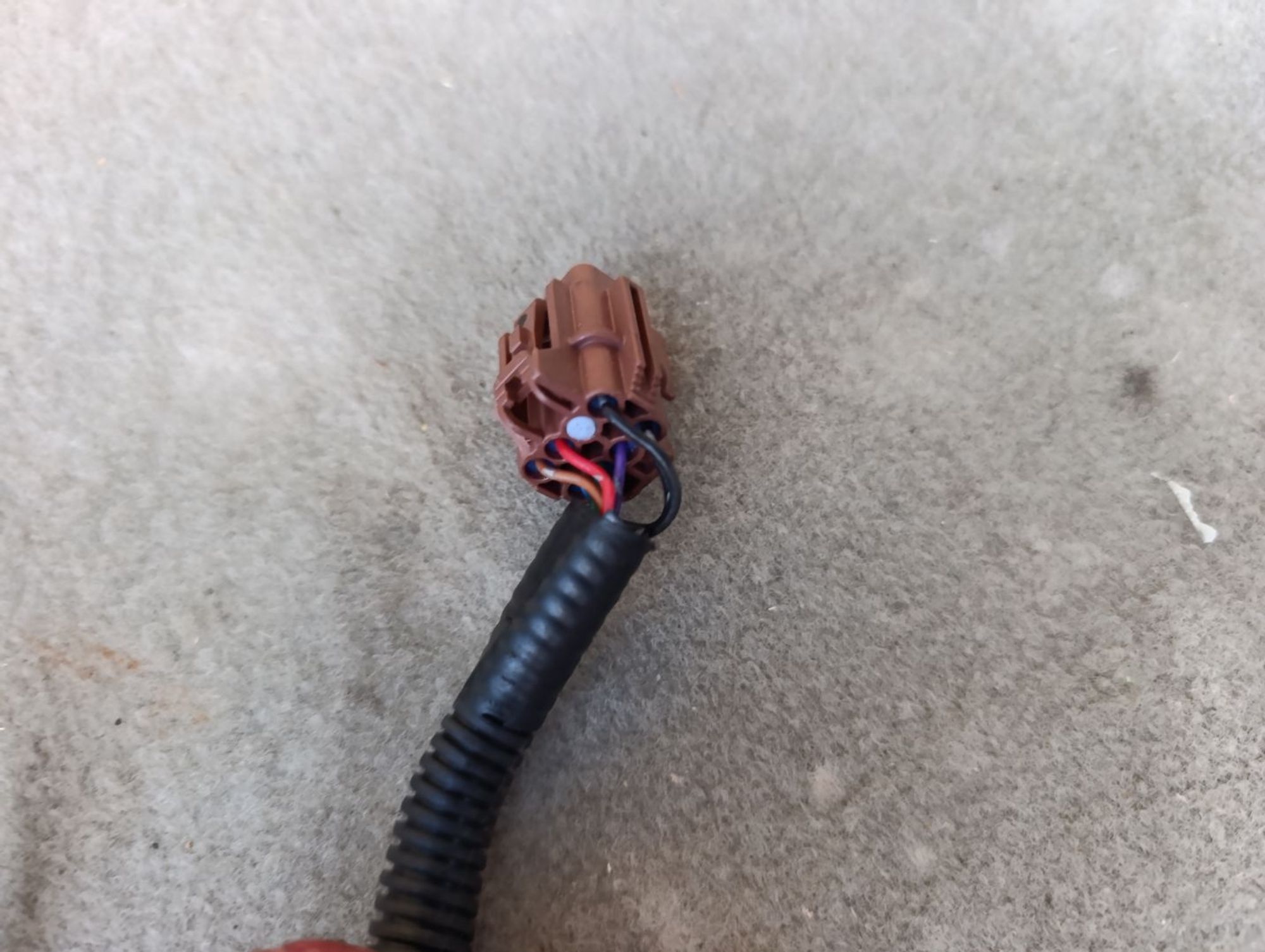 https://ycs.partsauto.market/partsauto-images/thmbs/userImages/d9b05010c61782443e0b3e264cf05921/part/14c5a057-b297-4bd6-98cf-c19140b2c1b0_1785772980590.jpg