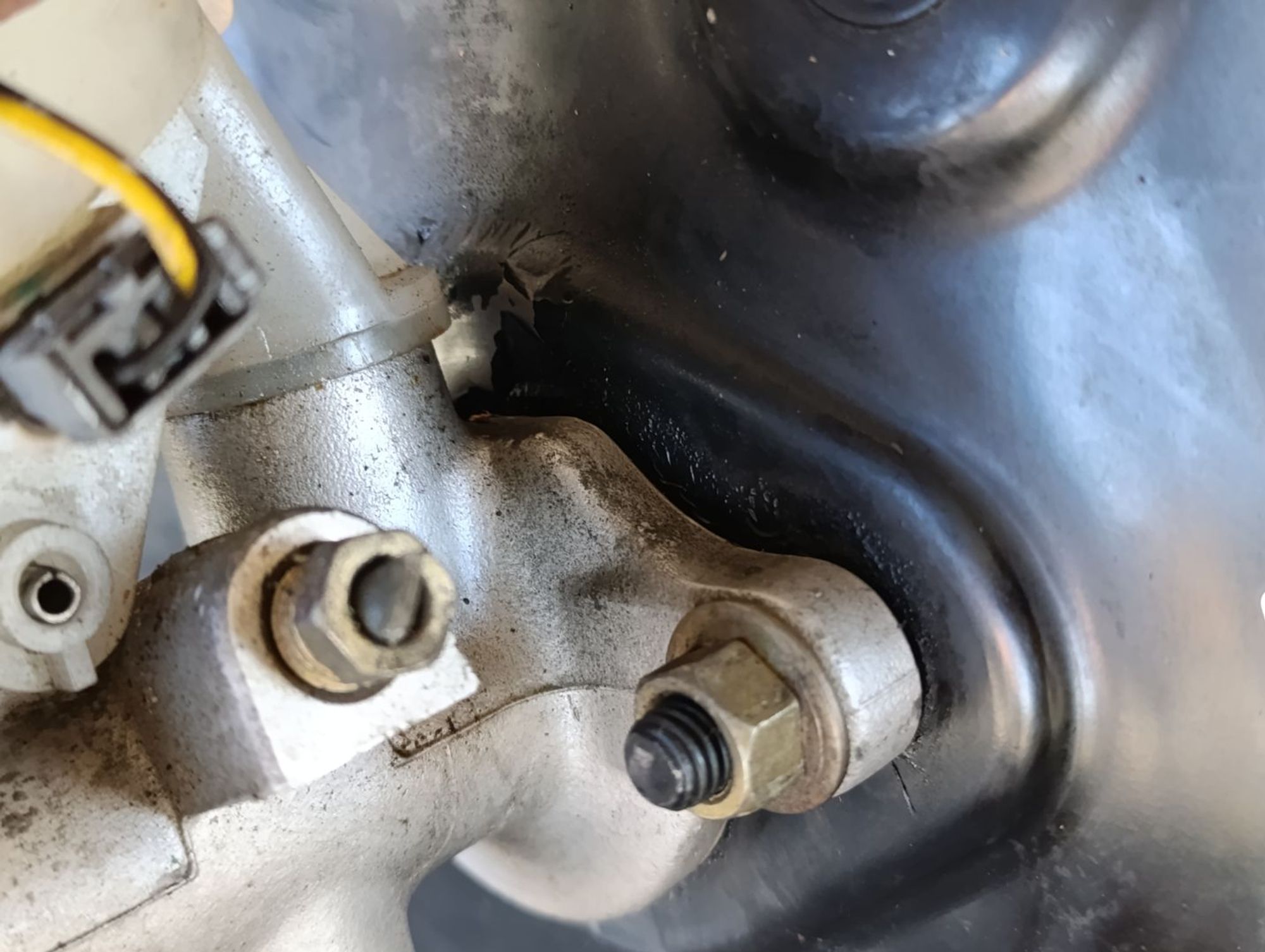 https://ycs.partsauto.market/partsauto-images/thmbs/userImages/d9b05010c61782443e0b3e264cf05921/part/16138c3b-bafa-40f3-8115-96c45b25327d_1783751890011.jpg