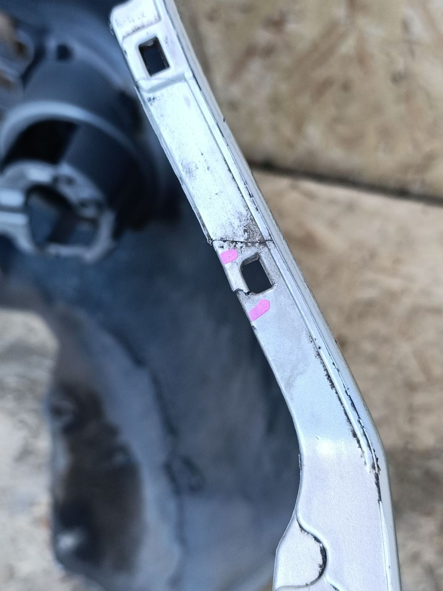 https://ycs.partsauto.market/partsauto-images/thmbs/userImages/d9b05010c61782443e0b3e264cf05921/part/17226a37-c5d8-410c-aff9-b6f7a7e68f01_1782134877697.jpg