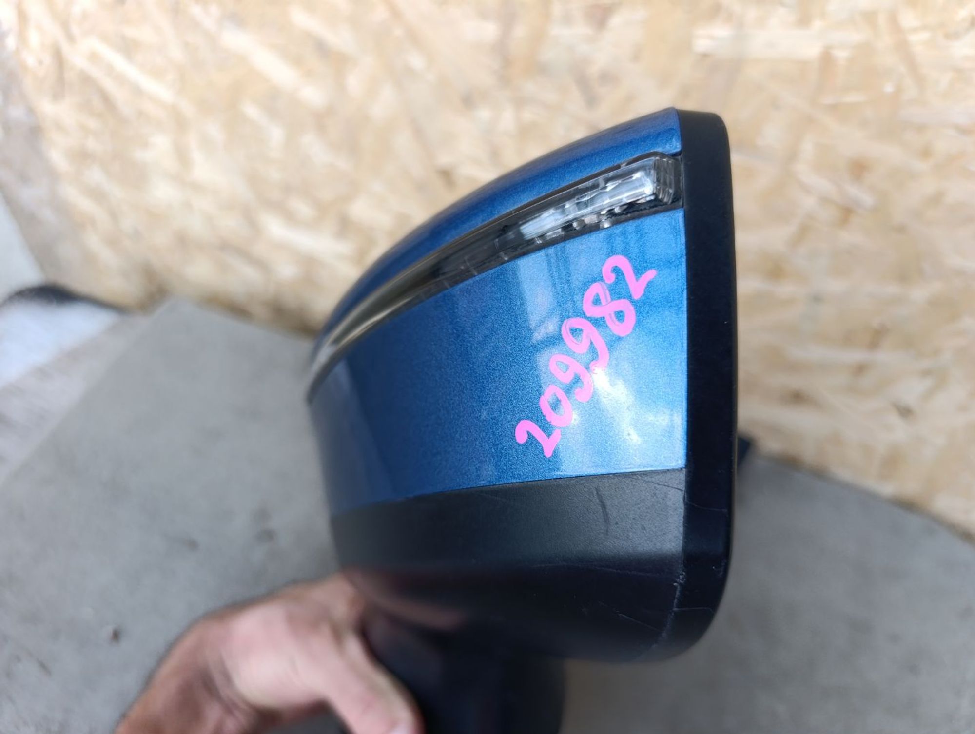 https://ycs.partsauto.market/partsauto-images/thmbs/userImages/d9b05010c61782443e0b3e264cf05921/part/184835fc-9bd2-4dfa-b37a-7369e554efe6_1785770904676.jpg
