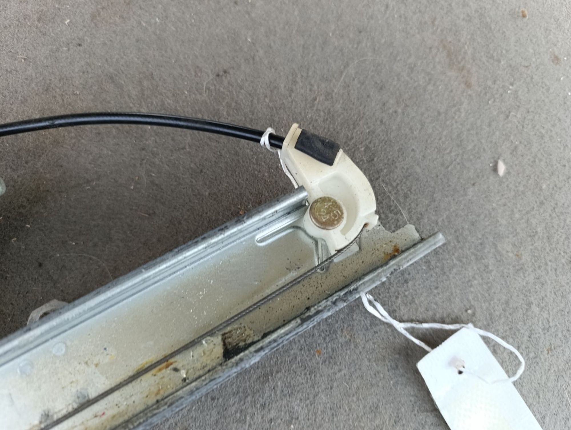 https://ycs.partsauto.market/partsauto-images/thmbs/userImages/d9b05010c61782443e0b3e264cf05921/part/19468649-bdf4-4227-b630-dbfd4ee9b819_1749114437877.jpg