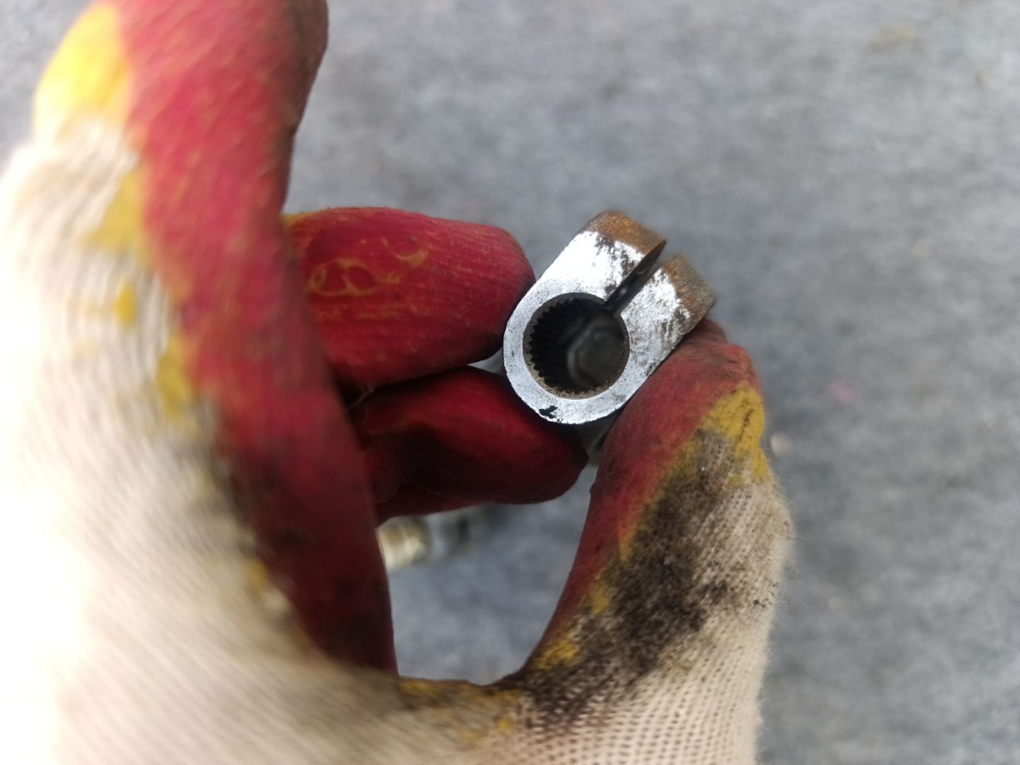 https://ycs.partsauto.market/partsauto-images/thmbs/userImages/d9b05010c61782443e0b3e264cf05921/part/1b3fd909-7014-468d-a175-24eed2701922_1779632958714.jpg