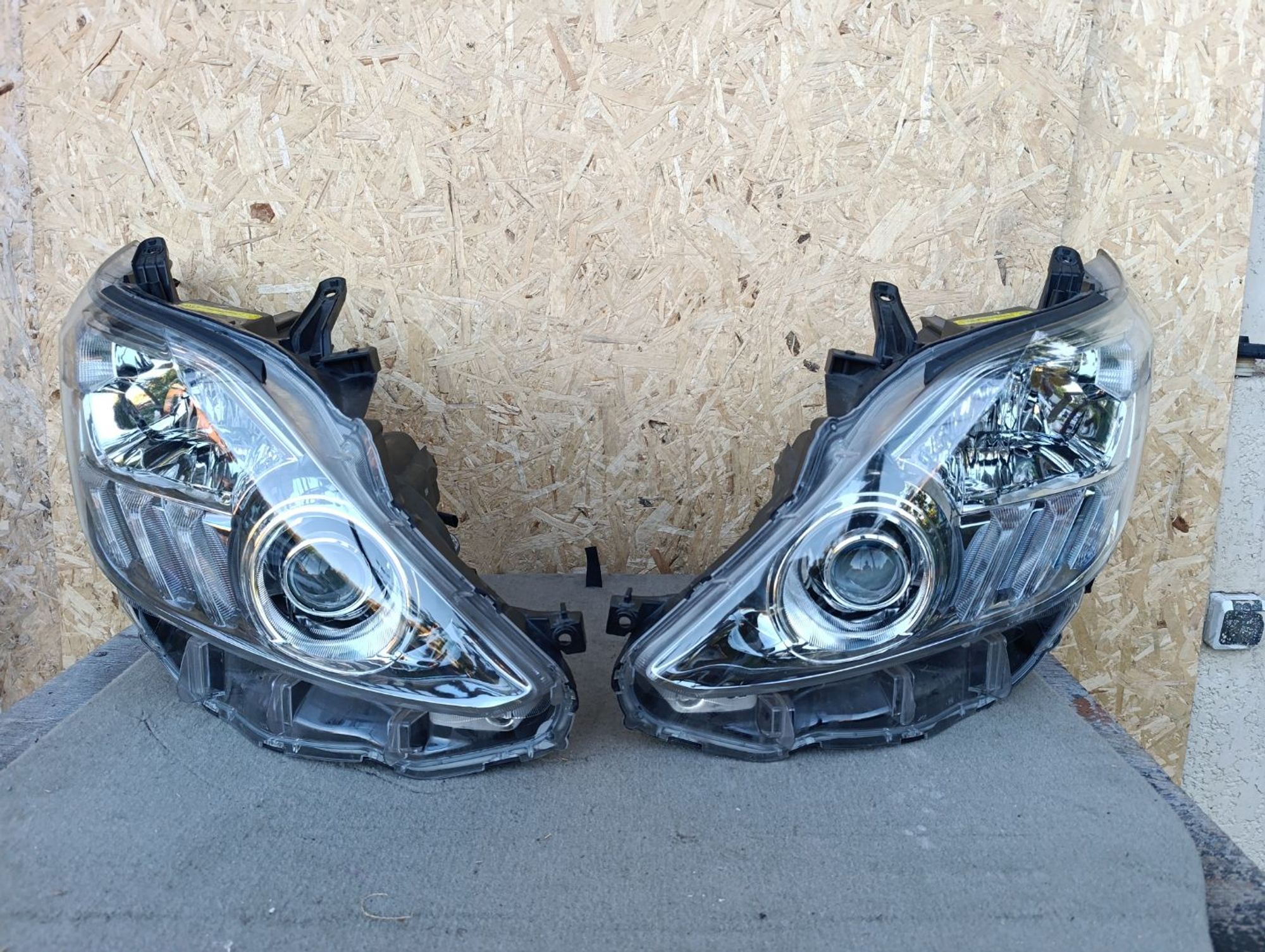 https://ycs.partsauto.market/partsauto-images/thmbs/userImages/d9b05010c61782443e0b3e264cf05921/part/1c55cbcd-6197-48b3-bade-5fa424352833_1785340357494.jpg