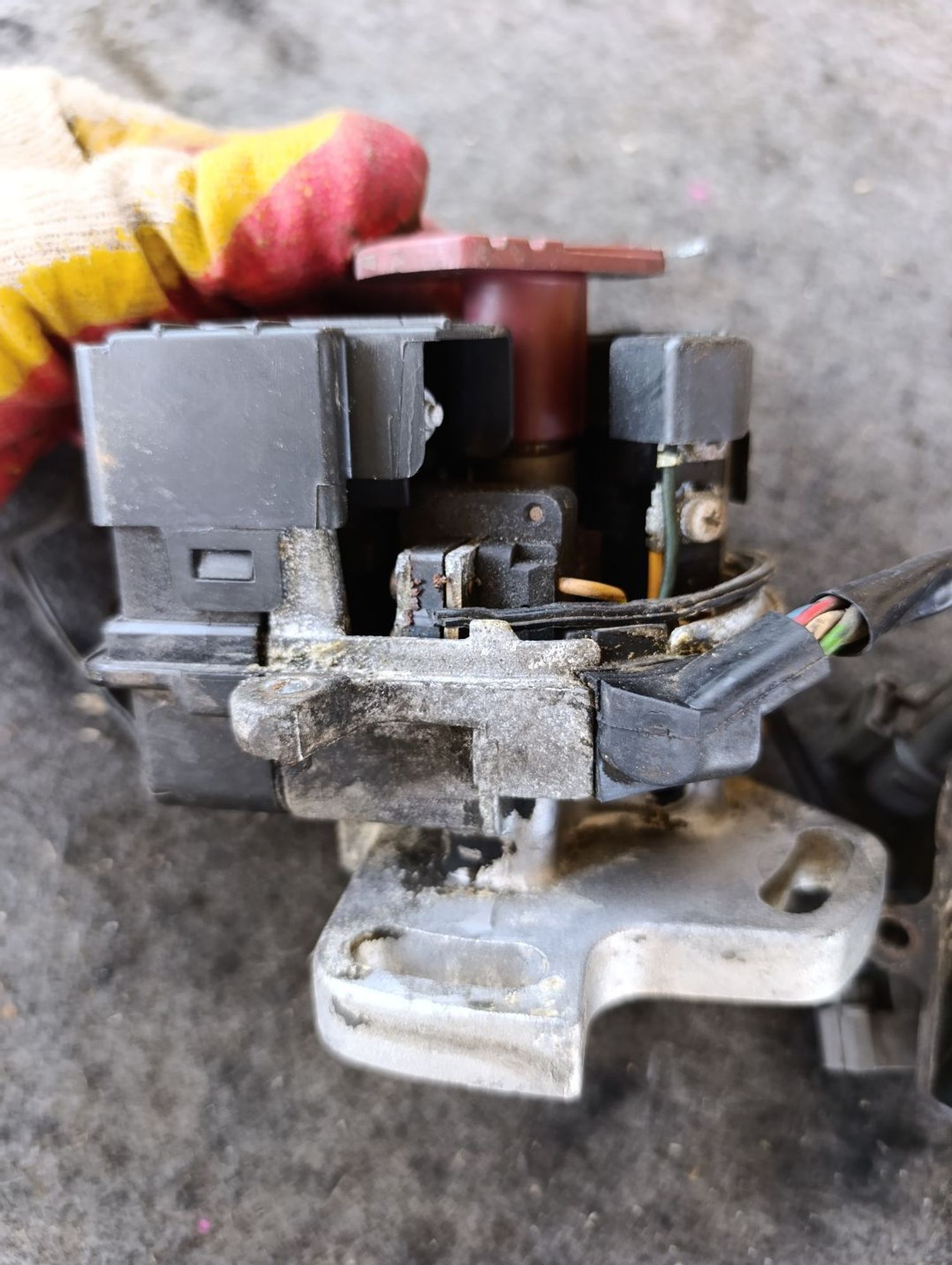 https://ycs.partsauto.market/partsauto-images/thmbs/userImages/d9b05010c61782443e0b3e264cf05921/part/1c56b066-6e61-4dec-8f29-29f29c9dc5b9_1783593455043.jpg