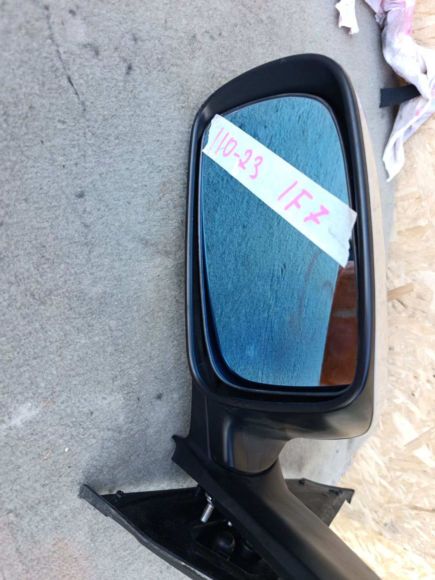 https://ycs.partsauto.market/partsauto-images/thmbs/userImages/d9b05010c61782443e0b3e264cf05921/part/1deed388-edee-4686-897c-83fafff0ad21_1785852630423.jpg