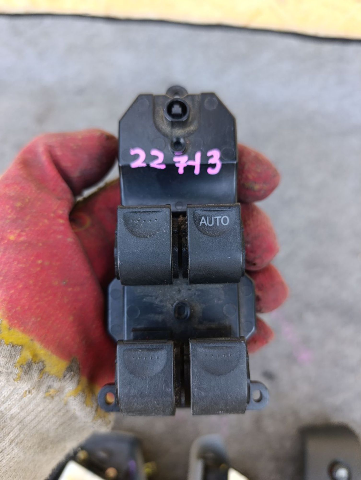 https://ycs.partsauto.market/partsauto-images/thmbs/userImages/d9b05010c61782443e0b3e264cf05921/part/1e5a846b-e220-49e0-bfdc-ecd36435004f_1783432282215.jpg