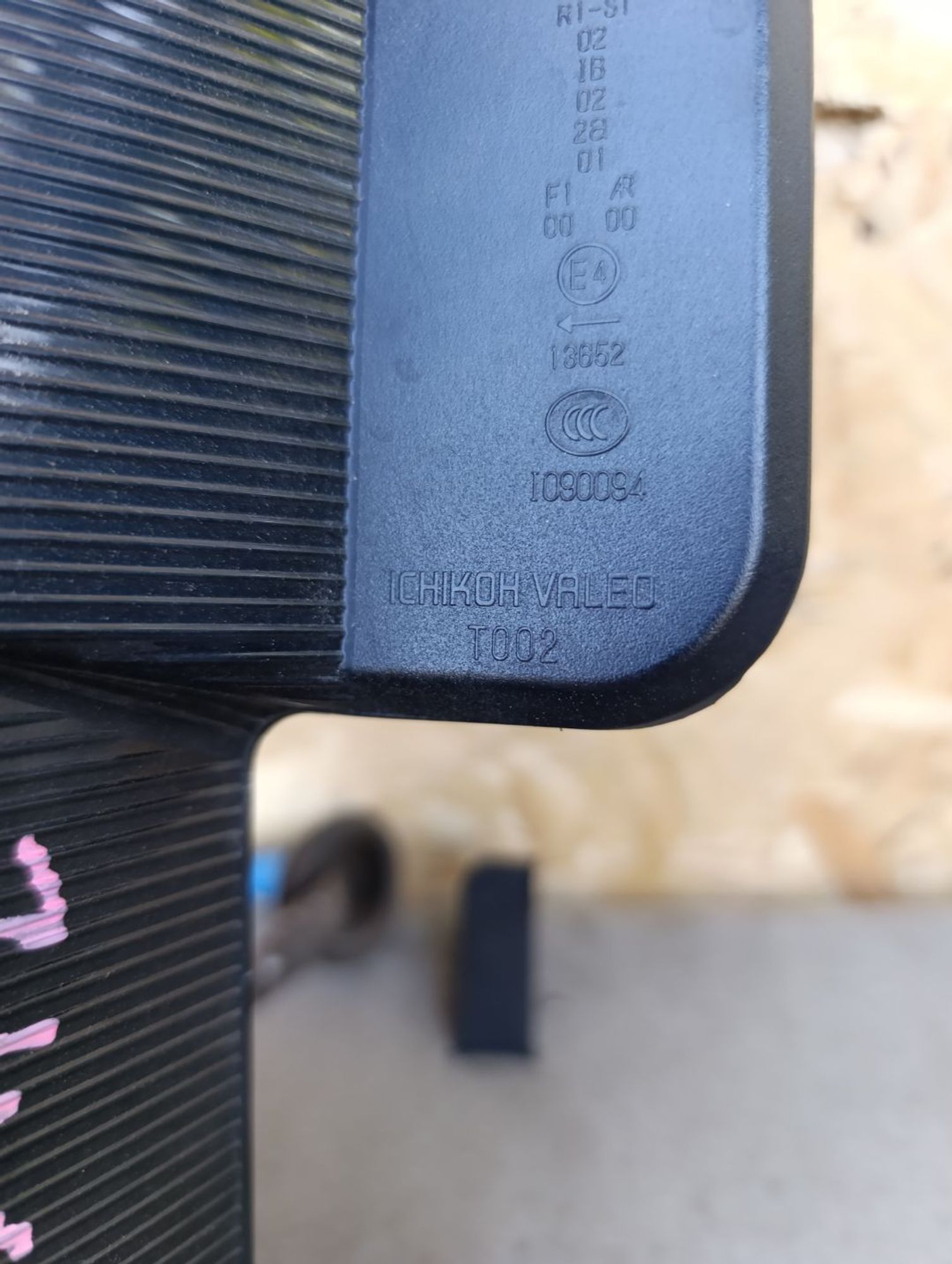 https://ycs.partsauto.market/partsauto-images/thmbs/userImages/d9b05010c61782443e0b3e264cf05921/part/1e670637-7eff-480f-aa8b-d9890849dc28_1784556479681.jpg