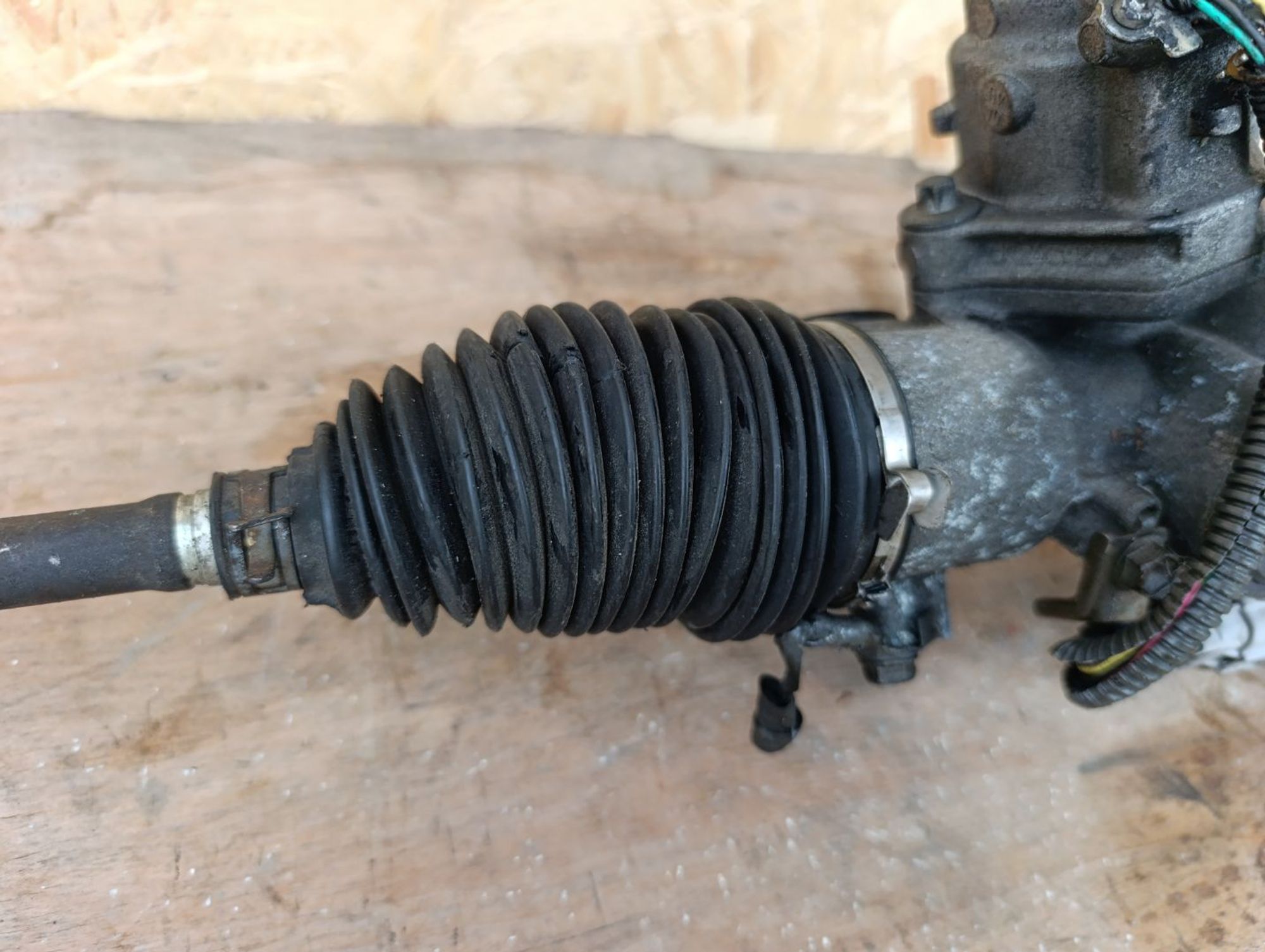 https://ycs.partsauto.market/partsauto-images/thmbs/userImages/d9b05010c61782443e0b3e264cf05921/part/1e7d88ab-7f62-45cd-8c00-a9323519e01a_1784213431903.jpg
