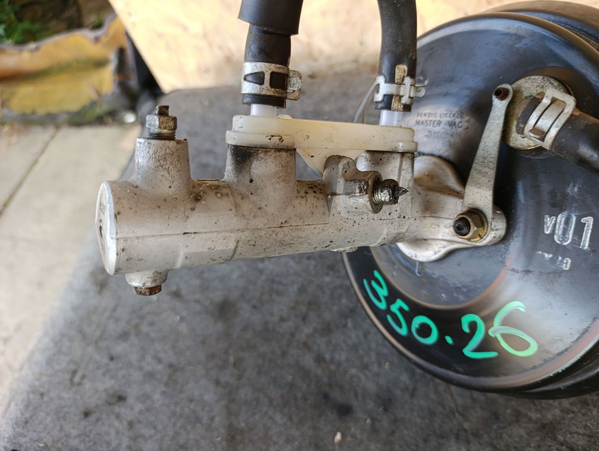 https://ycs.partsauto.market/partsauto-images/thmbs/userImages/d9b05010c61782443e0b3e264cf05921/part/20acc779-c459-4203-849a-9b188808fe9f_1783752270771.jpg