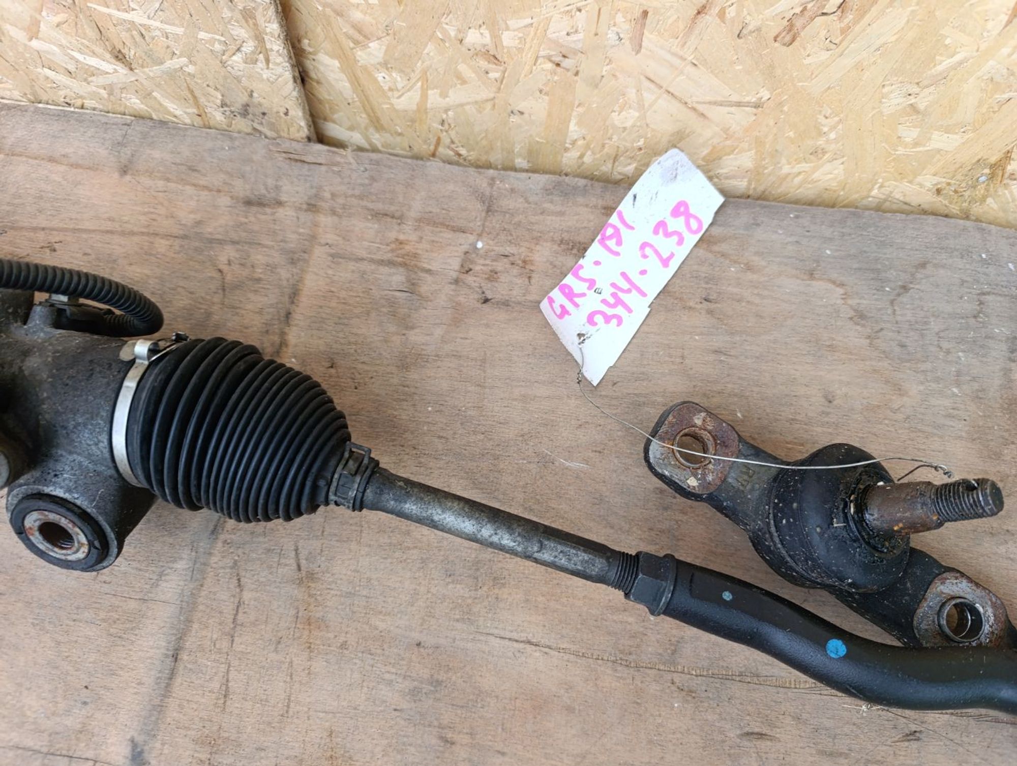 https://ycs.partsauto.market/partsauto-images/thmbs/userImages/d9b05010c61782443e0b3e264cf05921/part/20b4cf6d-d7e3-468b-b380-c8cbfe94aacd_1784213010318.jpg