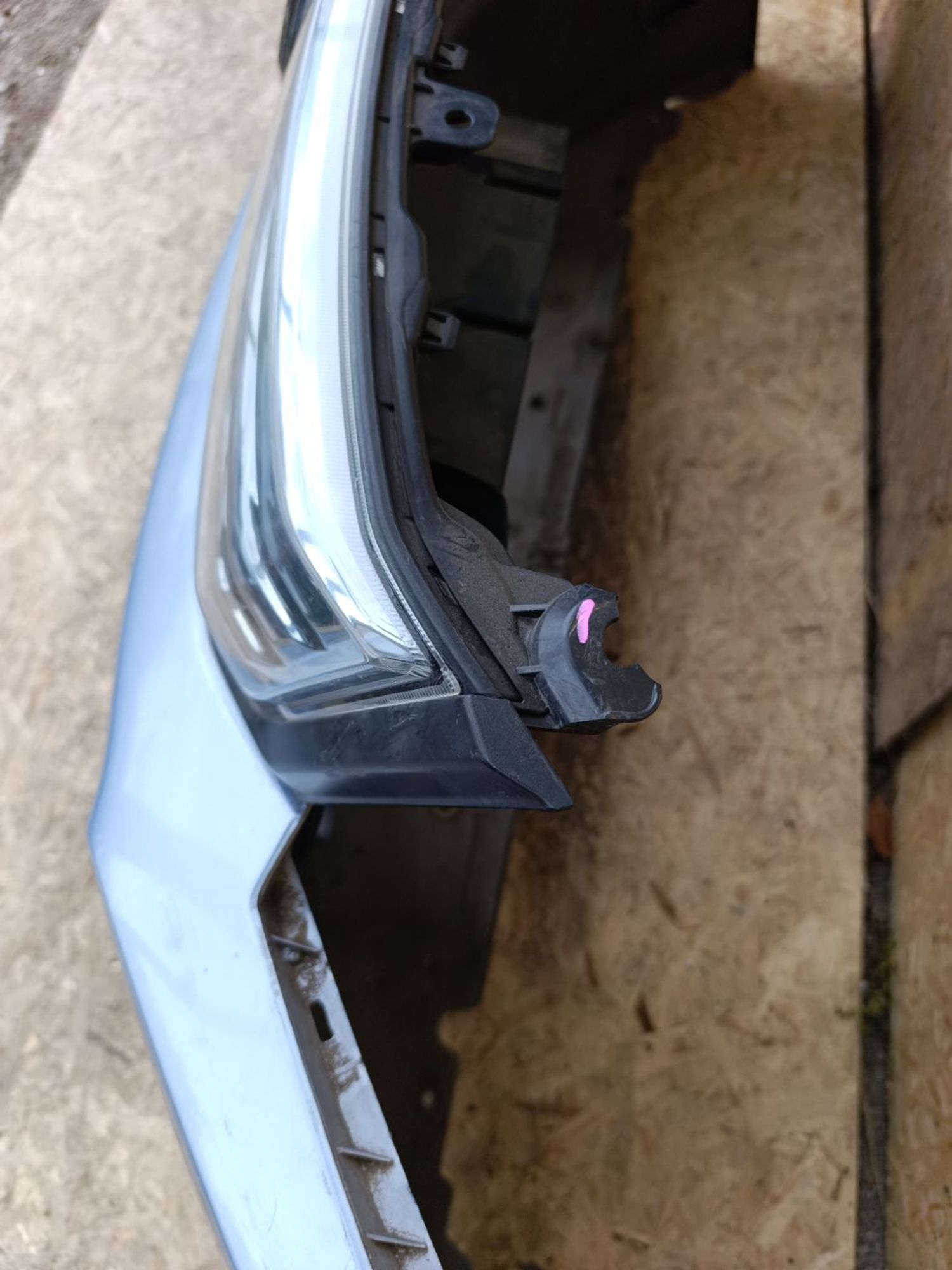https://ycs.partsauto.market/partsauto-images/thmbs/userImages/d9b05010c61782443e0b3e264cf05921/part/20ebc3ba-4f8b-488a-85fc-15ba7e05ad1c_1782044580498.jpg