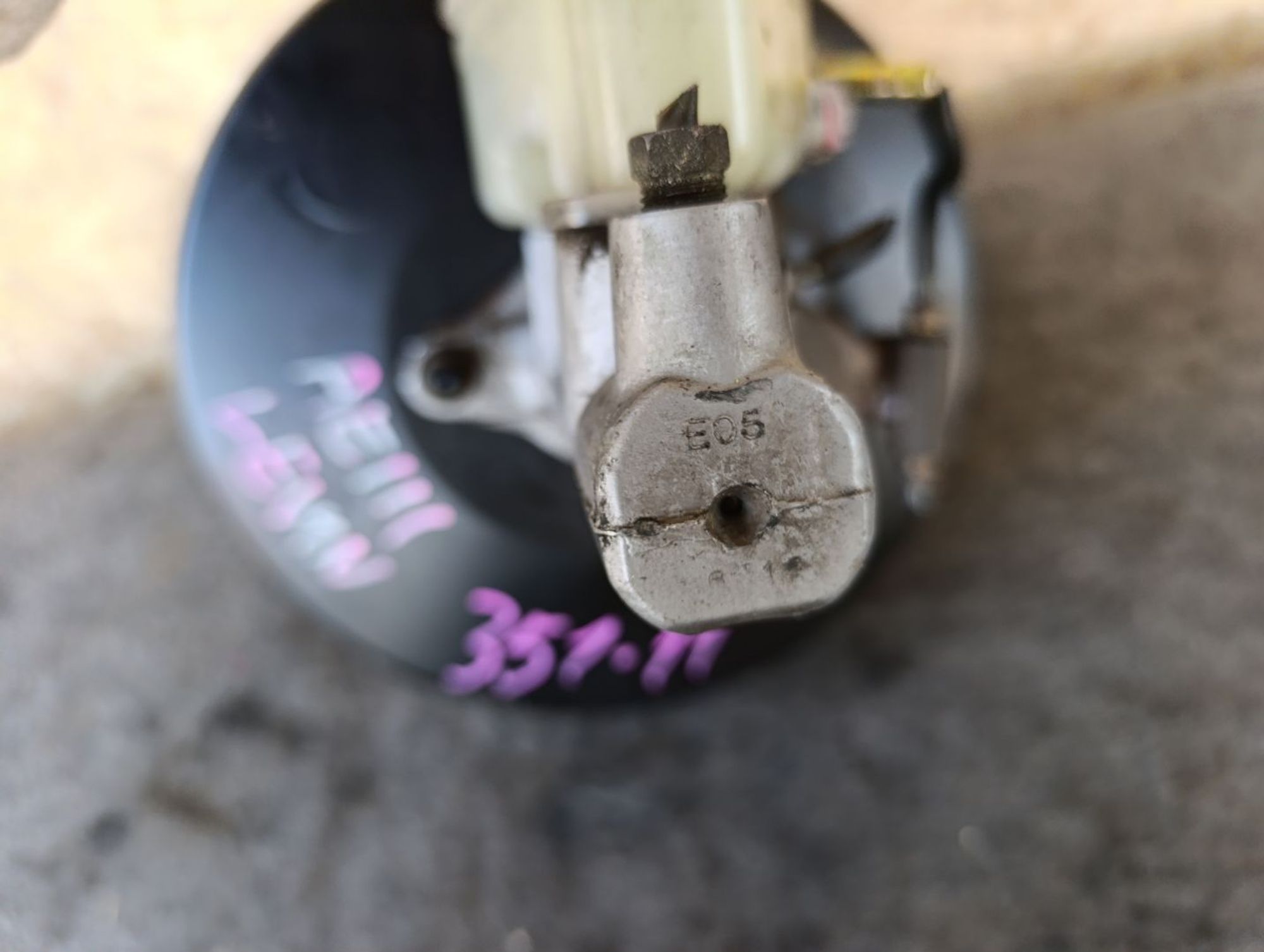 https://ycs.partsauto.market/partsauto-images/thmbs/userImages/d9b05010c61782443e0b3e264cf05921/part/226f241d-1501-4ed8-85c1-fd296762d7f4_1783754200244.jpg