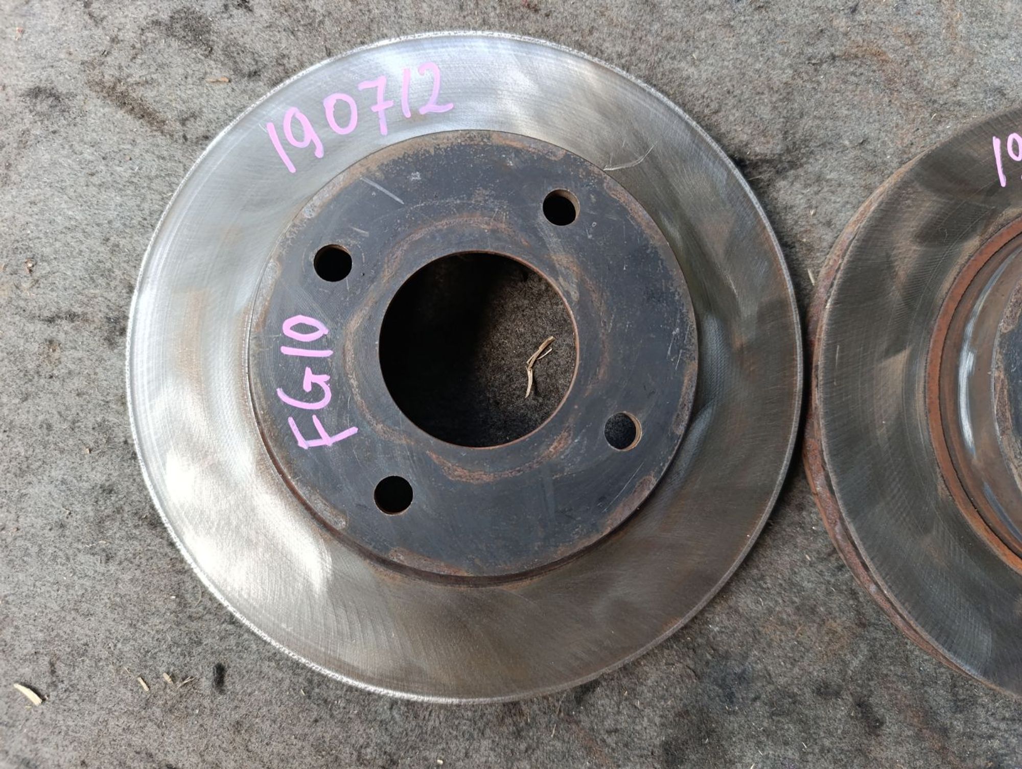 https://ycs.partsauto.market/partsauto-images/thmbs/userImages/d9b05010c61782443e0b3e264cf05921/part/229739b1-871f-4210-8df8-1f5ba995b71c_1784457487840.jpg