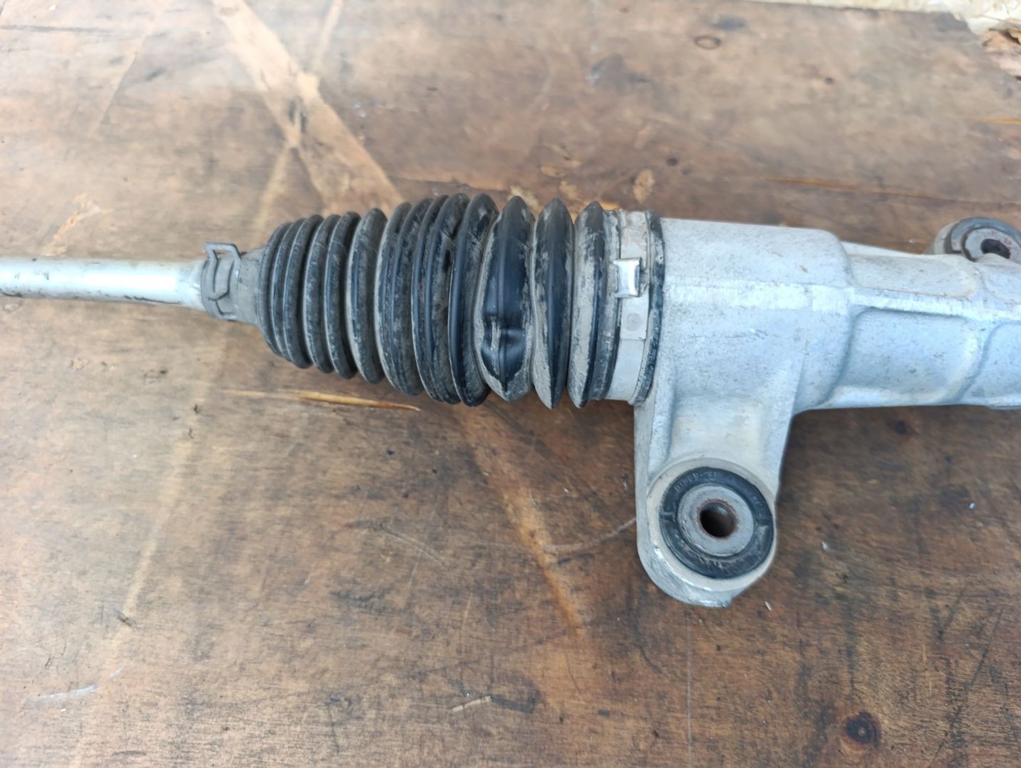 https://ycs.partsauto.market/partsauto-images/thmbs/userImages/d9b05010c61782443e0b3e264cf05921/part/241d5f2d-26a9-4566-9ff4-66e848400bfe_1784302280383.jpg