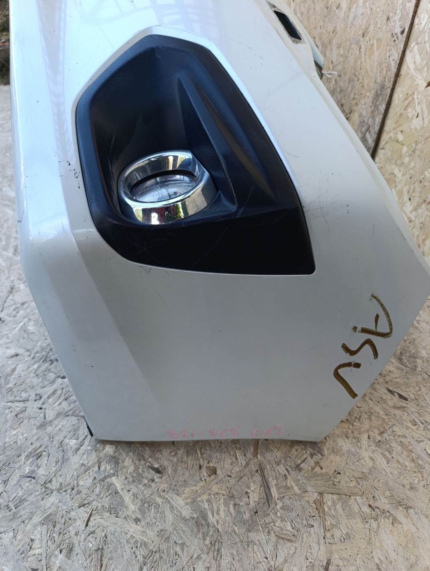 https://ycs.partsauto.market/partsauto-images/thmbs/userImages/d9b05010c61782443e0b3e264cf05921/part/24a5a1af-294a-45a2-8e1c-b6e37b9e69f1_1783170266529.jpg