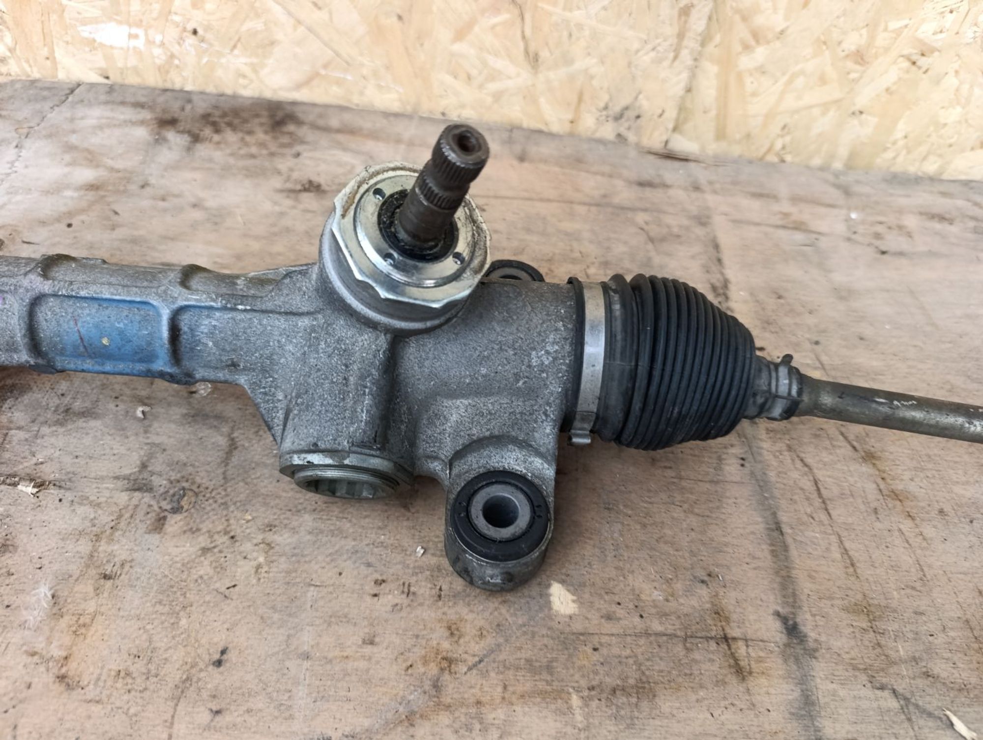 https://ycs.partsauto.market/partsauto-images/thmbs/userImages/d9b05010c61782443e0b3e264cf05921/part/255979e0-8483-46b5-aa57-d1c6a1558108_1784298772828.jpg