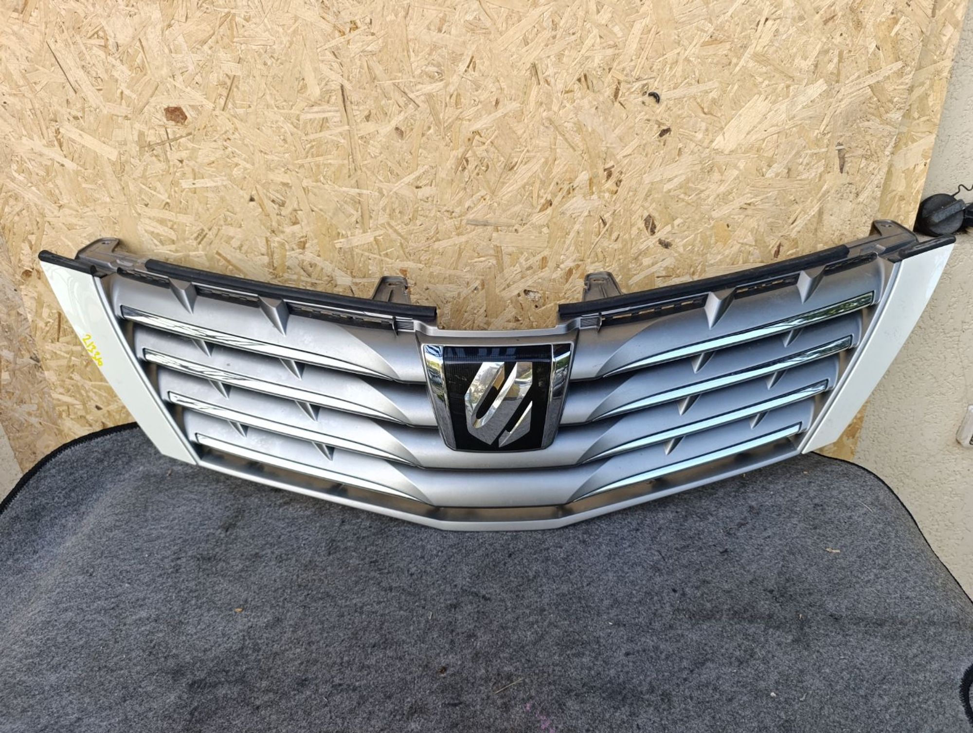 https://ycs.partsauto.market/partsauto-images/thmbs/userImages/d9b05010c61782443e0b3e264cf05921/part/269434d1-e64b-4ff9-b9aa-d003f48c33ee_1783521747638.jpg