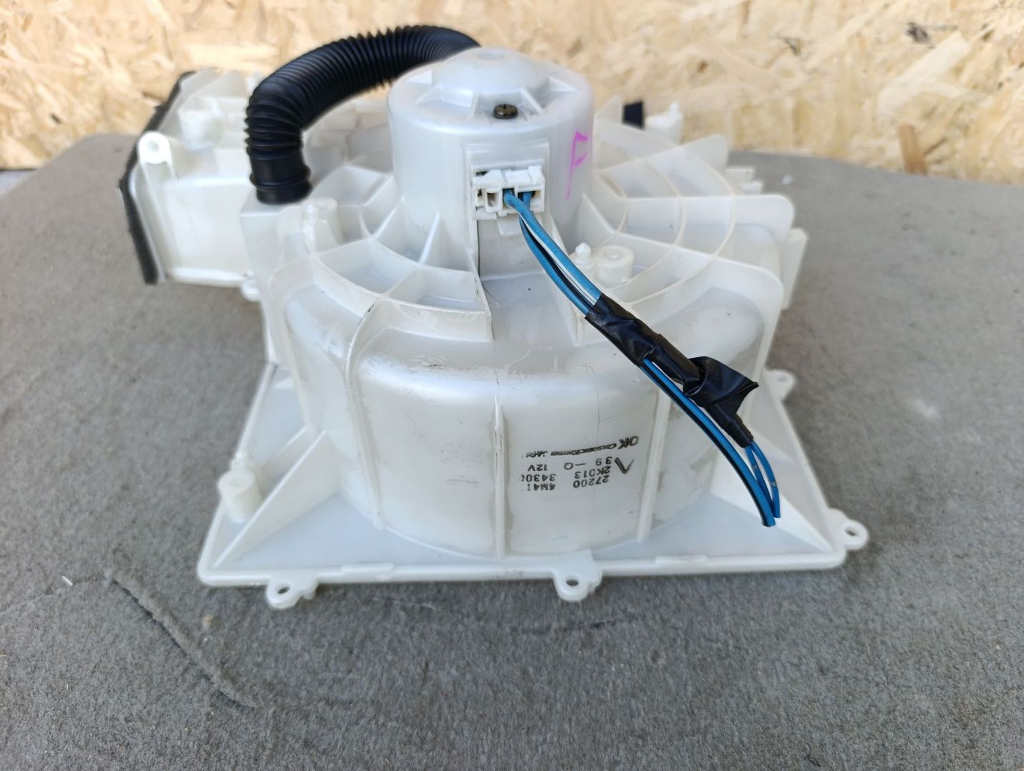 https://ycs.partsauto.market/partsauto-images/thmbs/userImages/d9b05010c61782443e0b3e264cf05921/part/2942c5e3-9b8b-43fc-afff-c3a9f74a67a4_1785417532640.jpg
