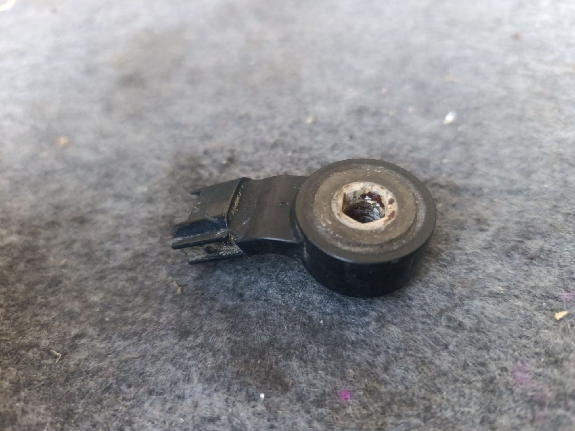 https://ycs.partsauto.market/partsauto-images/thmbs/userImages/d9b05010c61782443e0b3e264cf05921/part/299b28e1-e180-45e1-82f1-fd8cd6798b36_1779291264900.jpg
