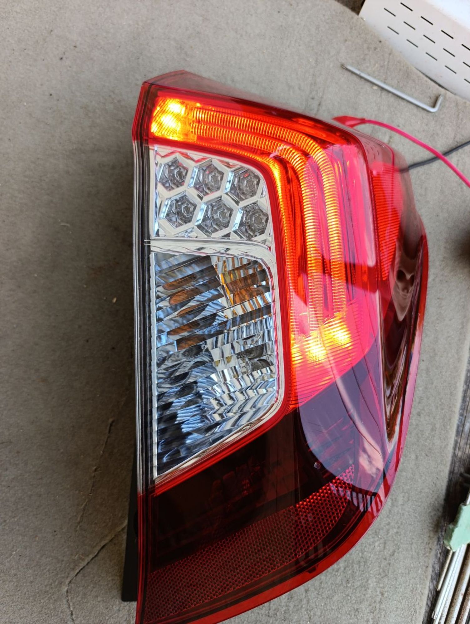 https://ycs.partsauto.market/partsauto-images/thmbs/userImages/d9b05010c61782443e0b3e264cf05921/part/2ae31914-0f95-4224-a606-9d8409f6351e_1784730985170.jpg