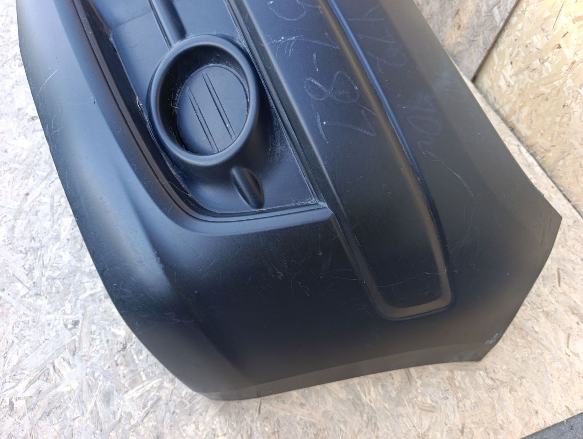 https://ycs.partsauto.market/partsauto-images/thmbs/userImages/d9b05010c61782443e0b3e264cf05921/part/2c2b814b-62c2-4d4b-ab62-0c0a9bf43c3e_1786970760653.jpg