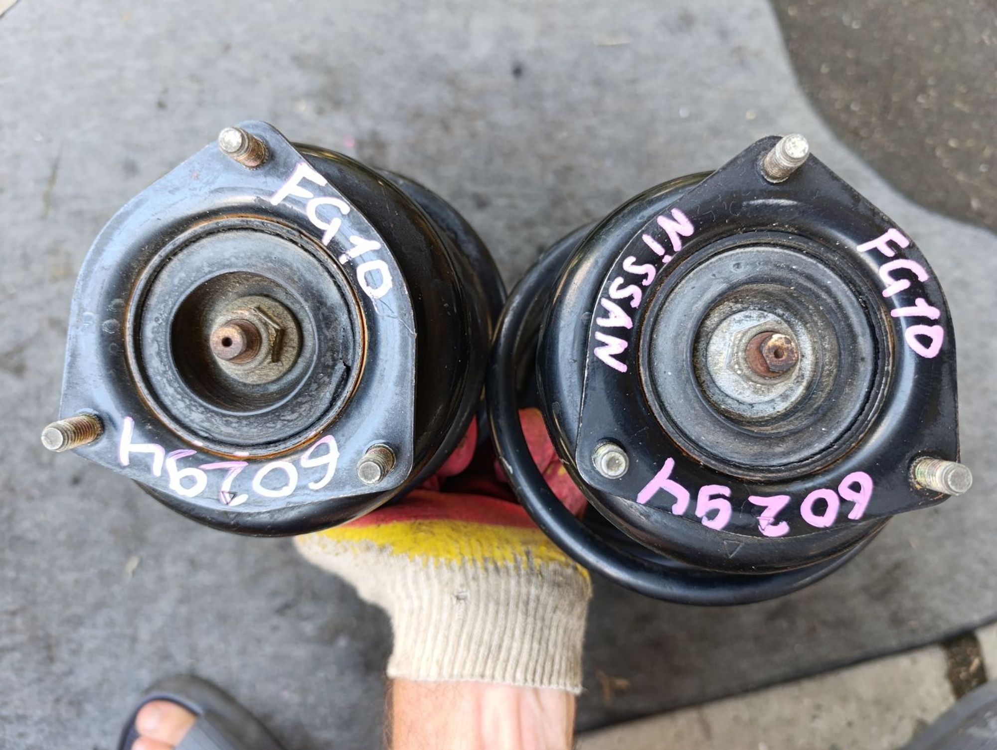 https://ycs.partsauto.market/partsauto-images/thmbs/userImages/d9b05010c61782443e0b3e264cf05921/part/2d13c0b7-f879-432b-a560-a5643515bb00_1784191891282.jpg